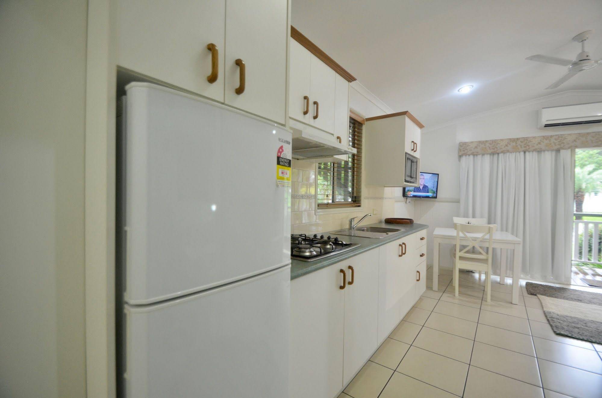 Barney Beach Accommodation Centre