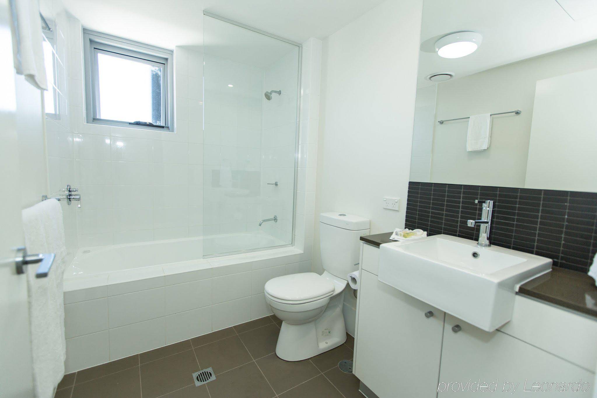 Curtis Central Apartments Hotel