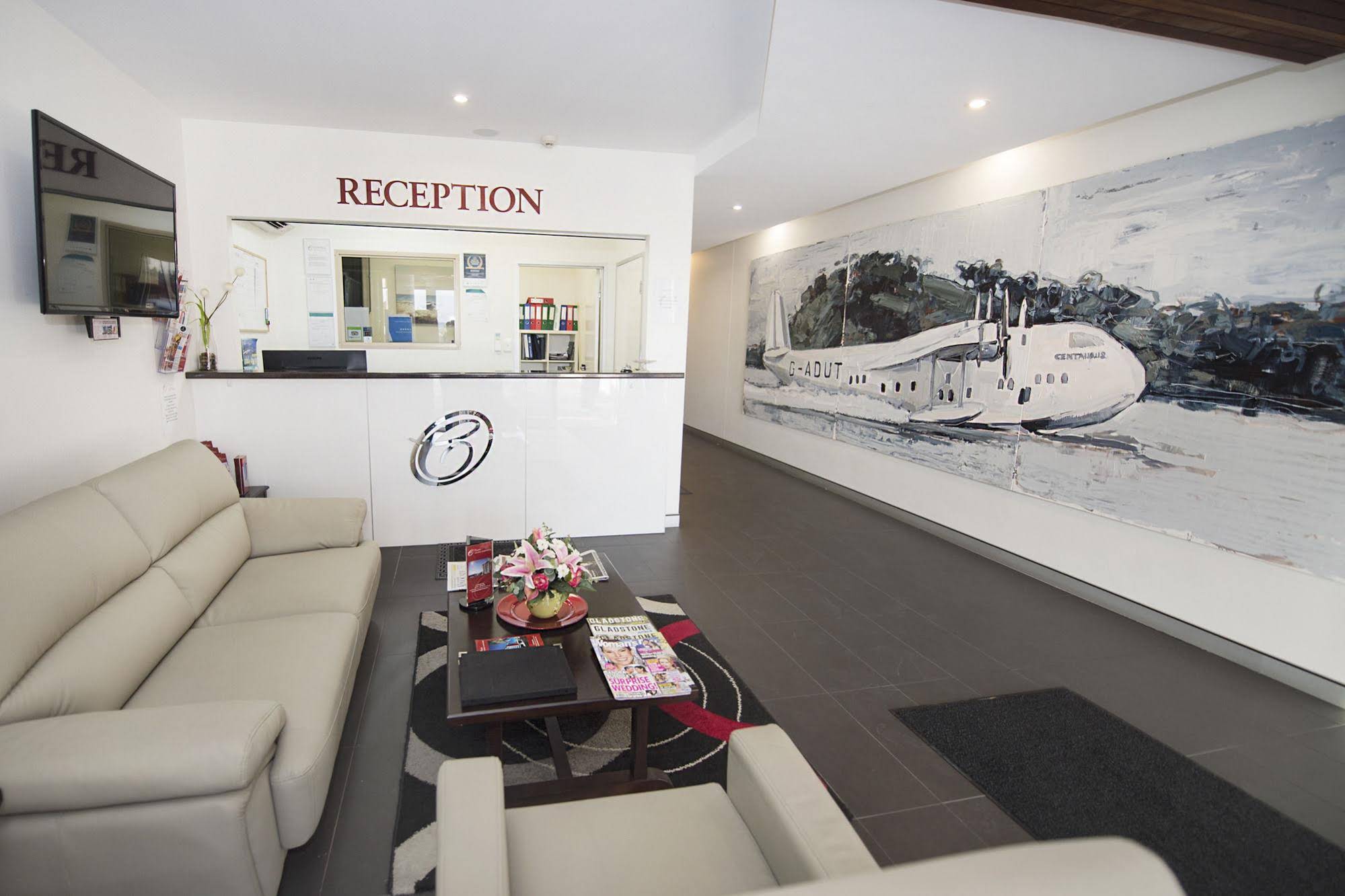 Curtis Central Apartments Hotel