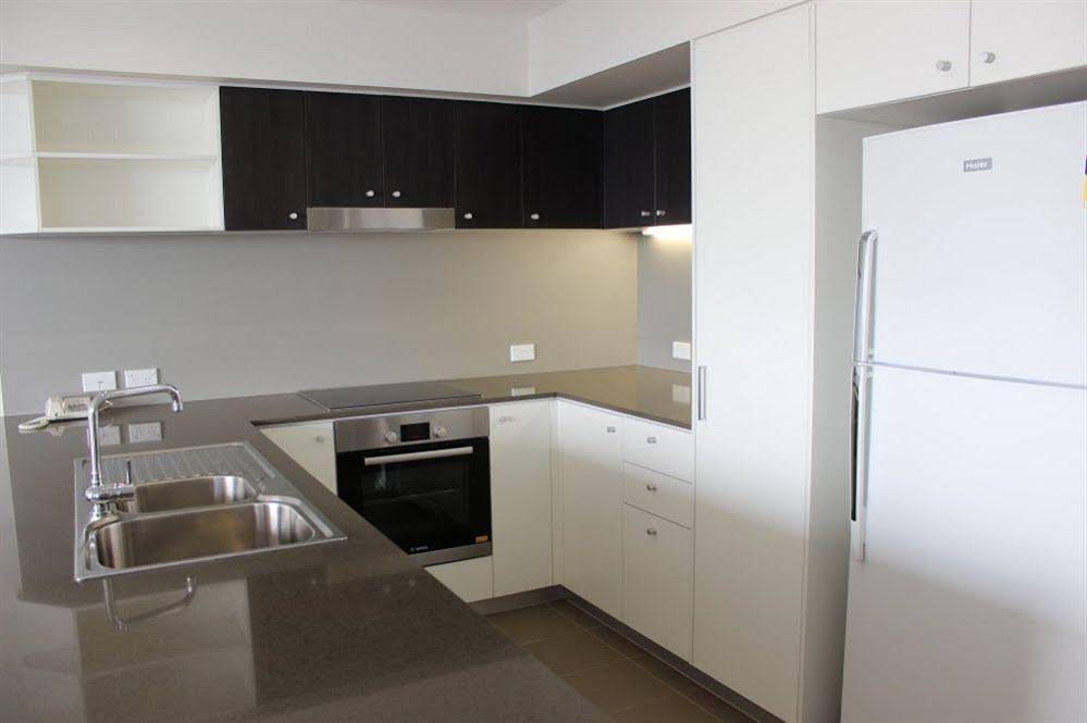 Curtis Central Apartments Hotel