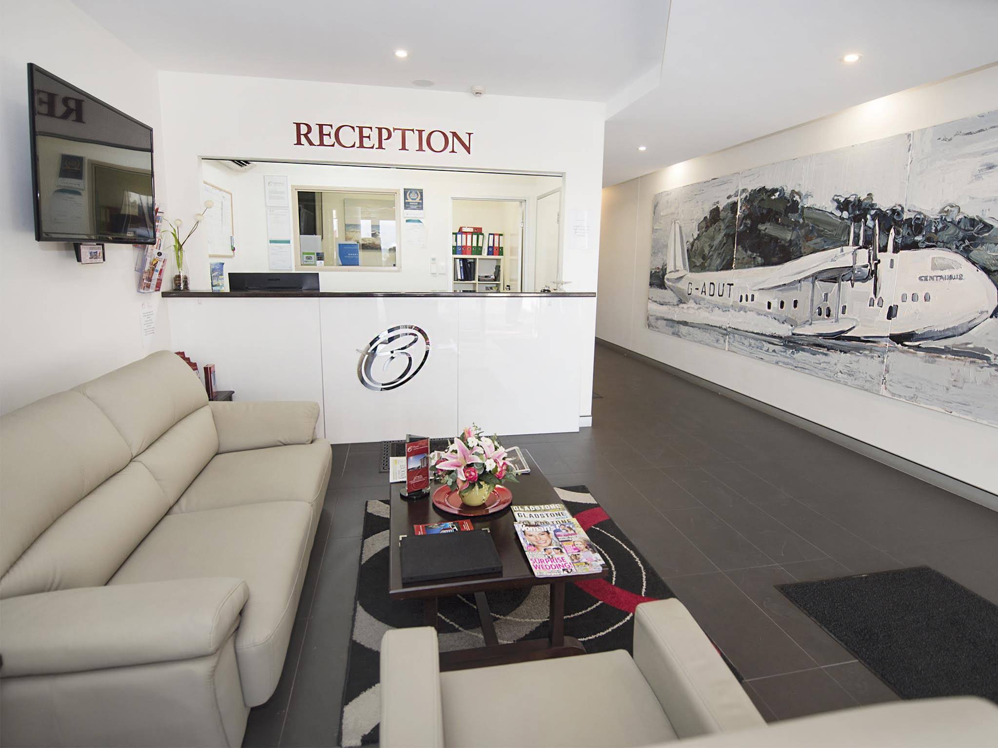 Curtis Central Apartments Hotel