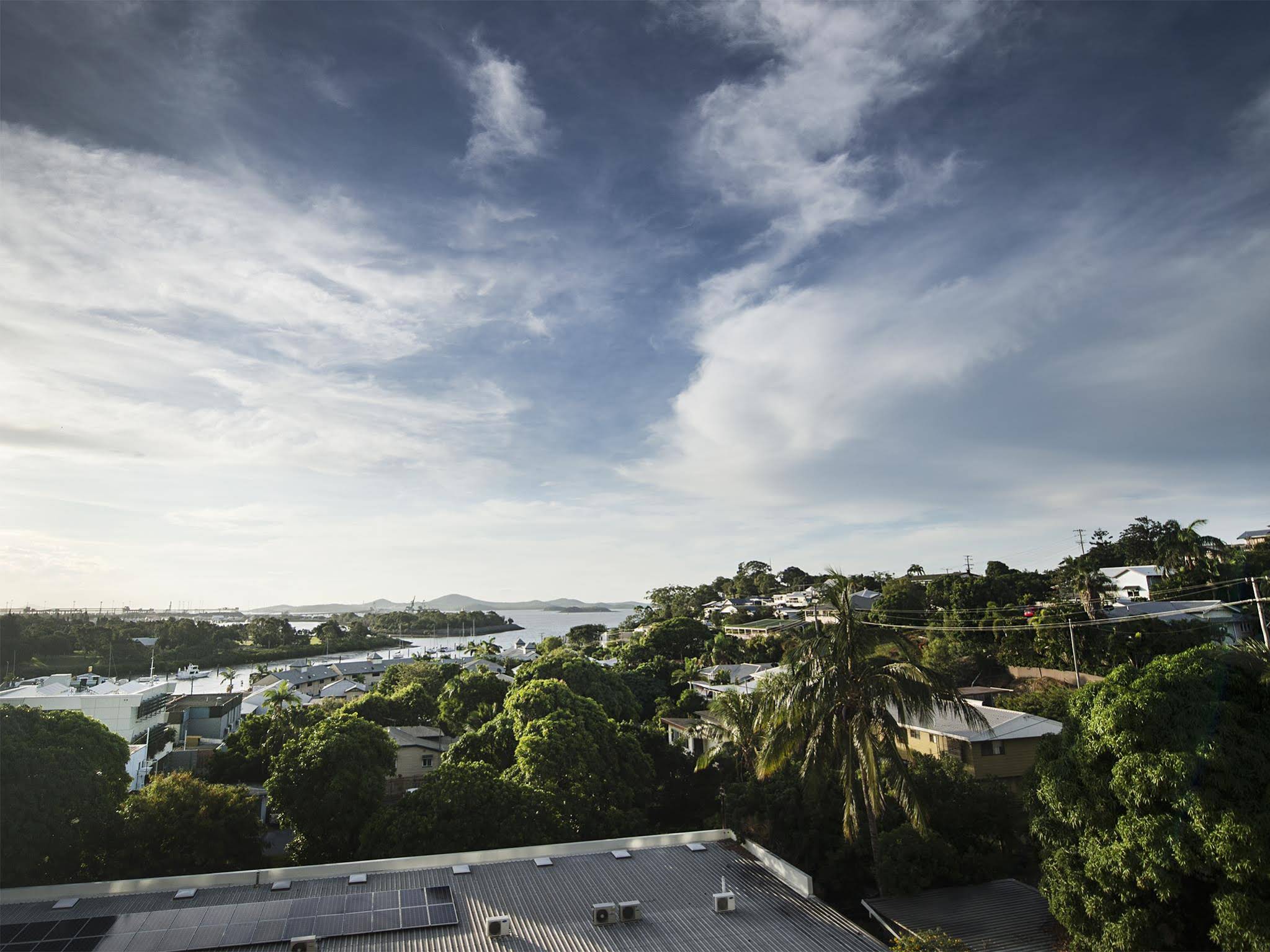 Curtis Central Apartments Hotel