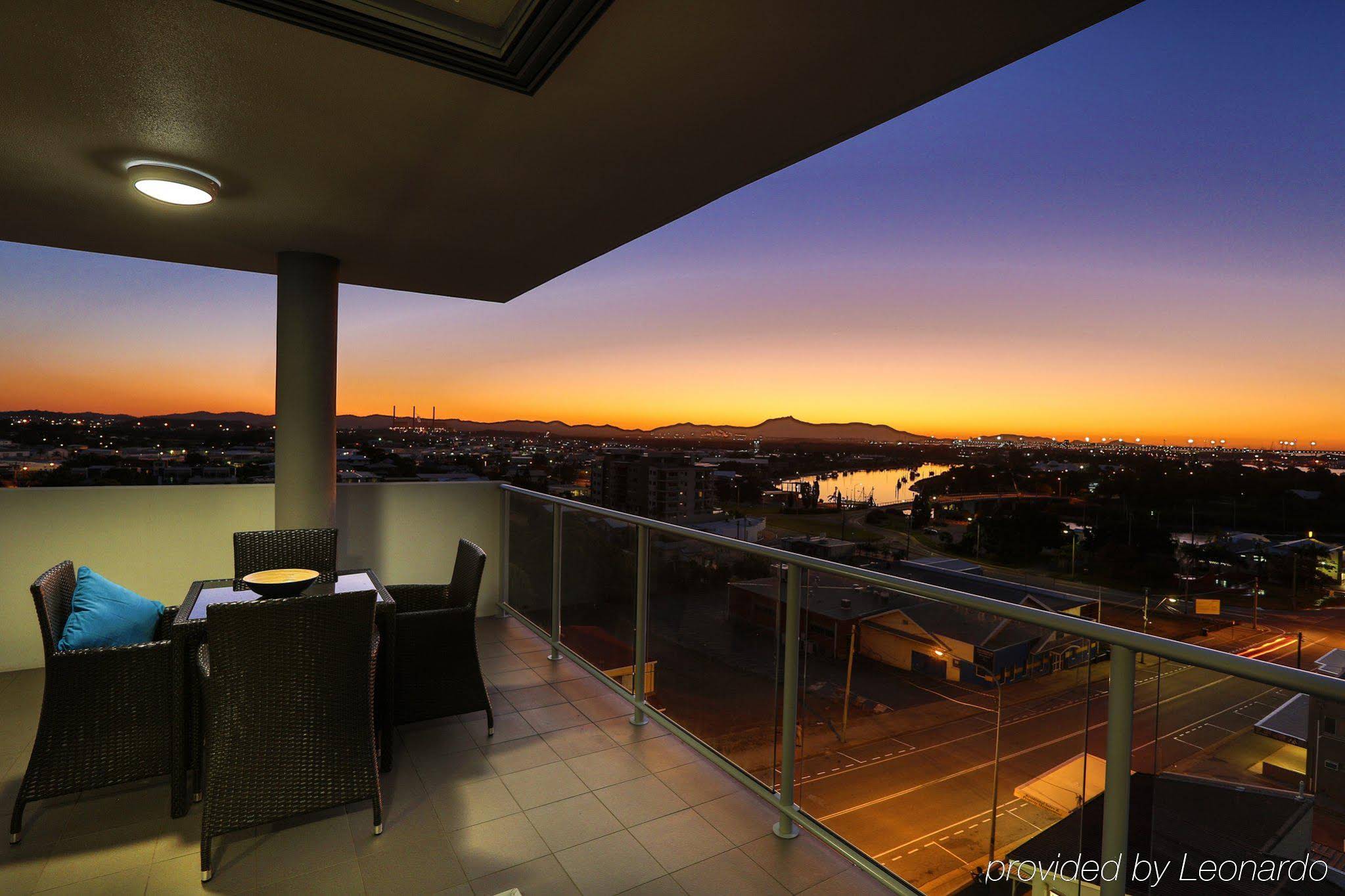 Curtis Central Apartments Hotel