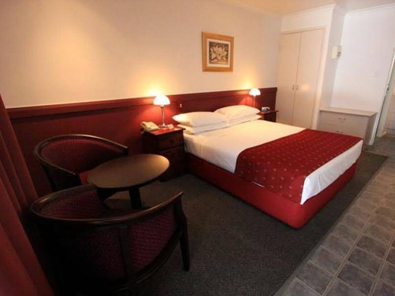 Xenia Central Studio Accommodation