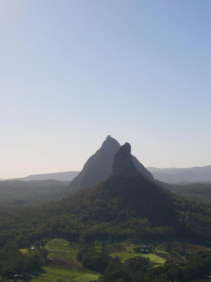 Glasshouse Mountains Ecolodge