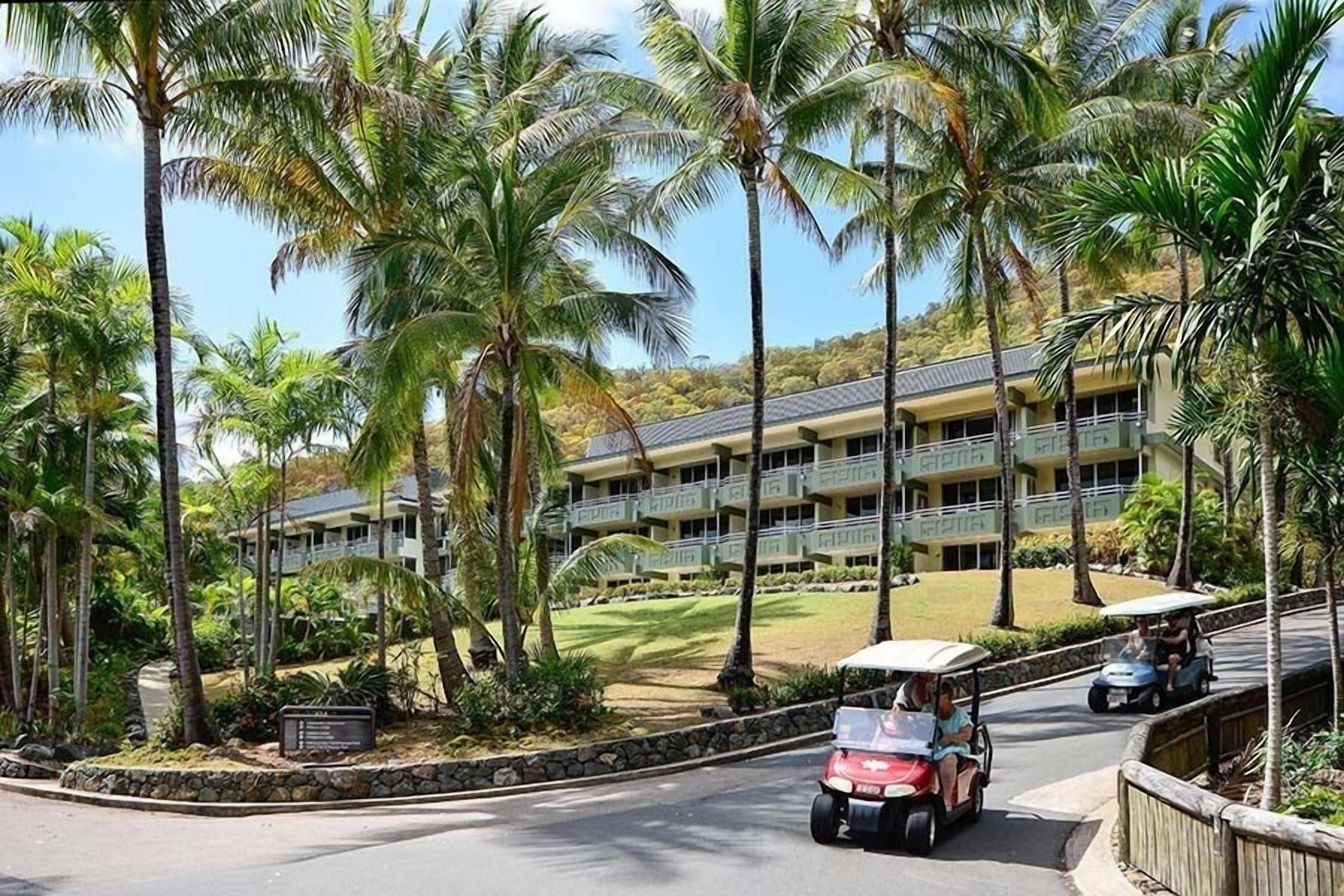 Hibiscus Apartments on Hamilton Island