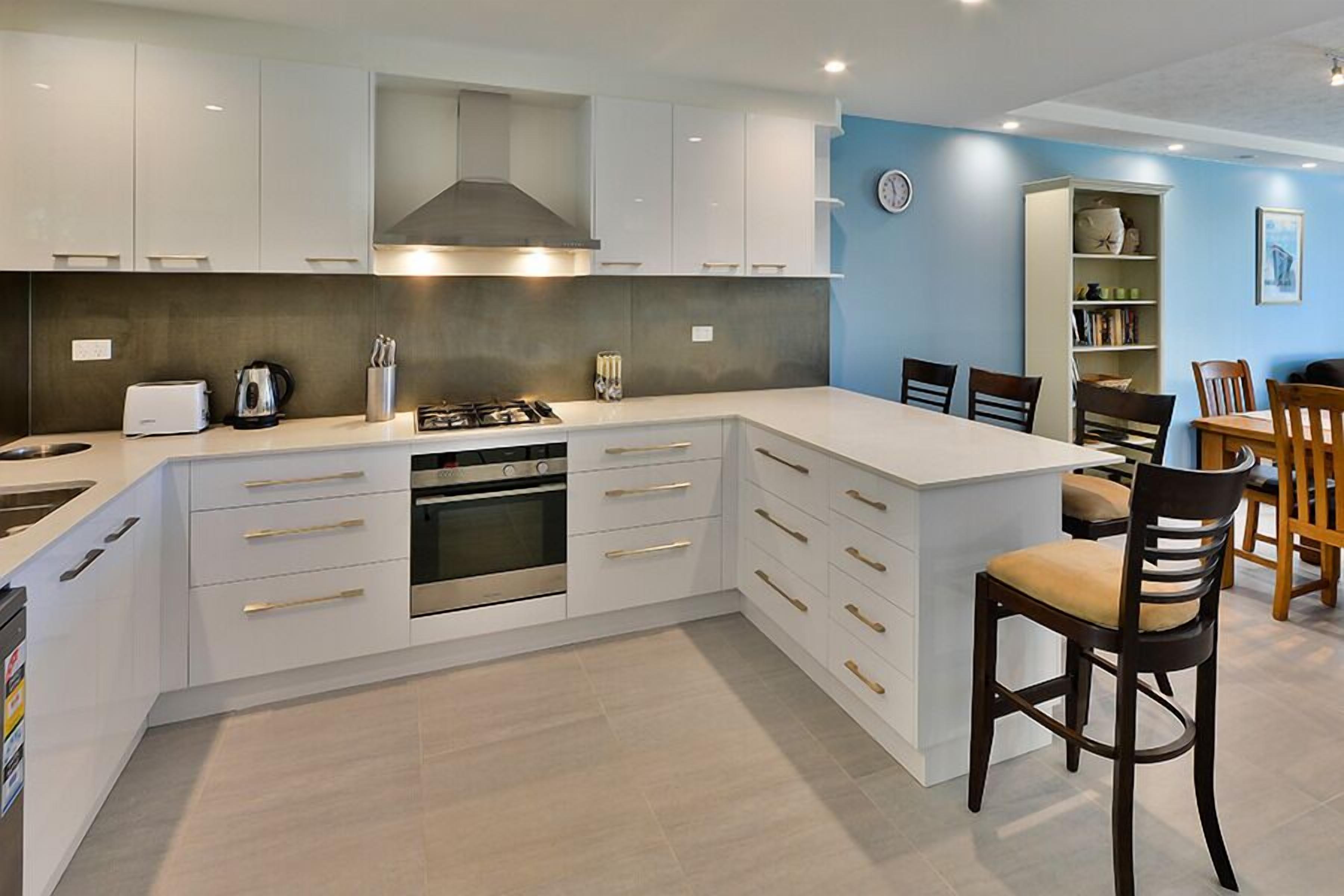 Hibiscus Apartments on Hamilton Island