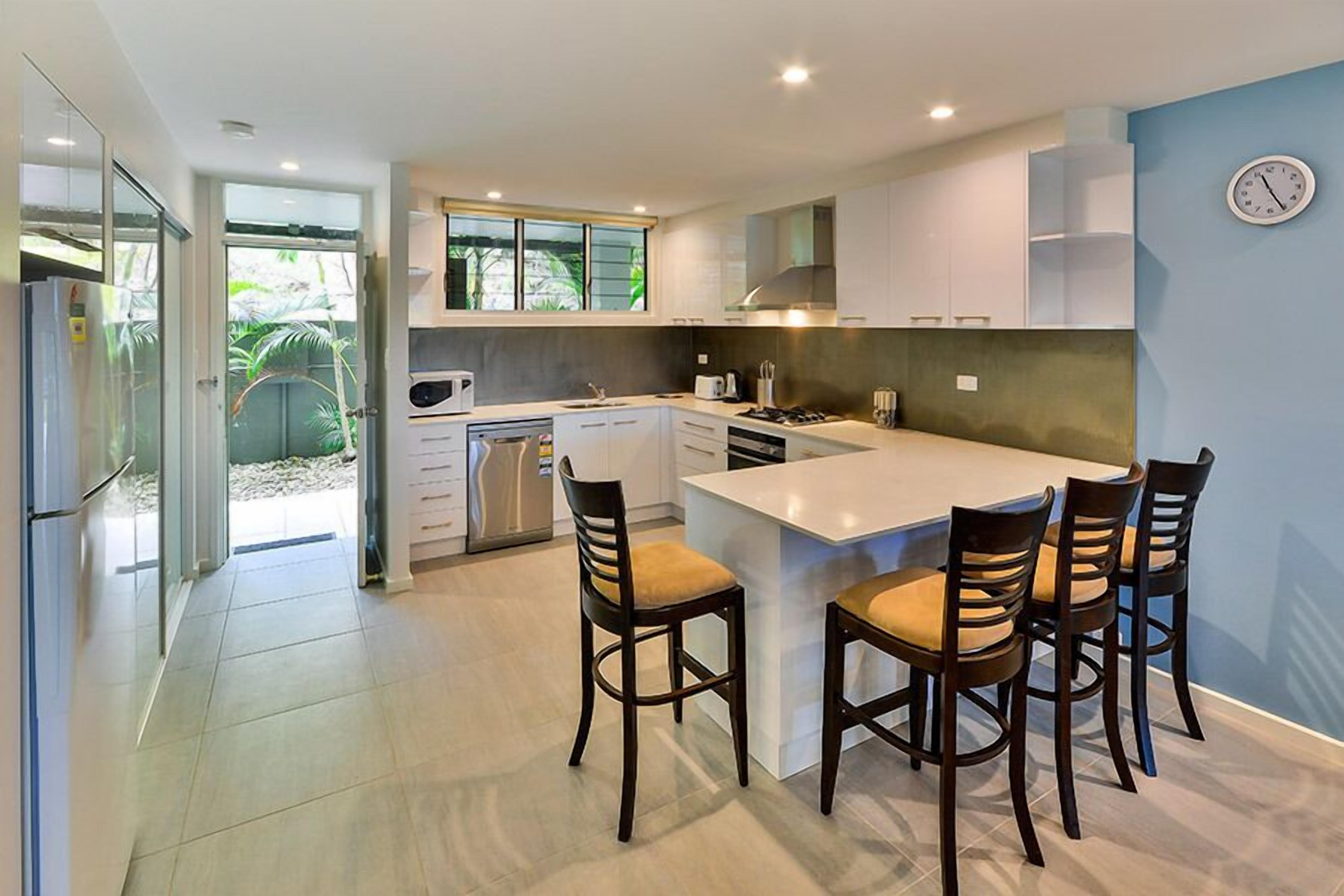 Hibiscus Apartments on Hamilton Island