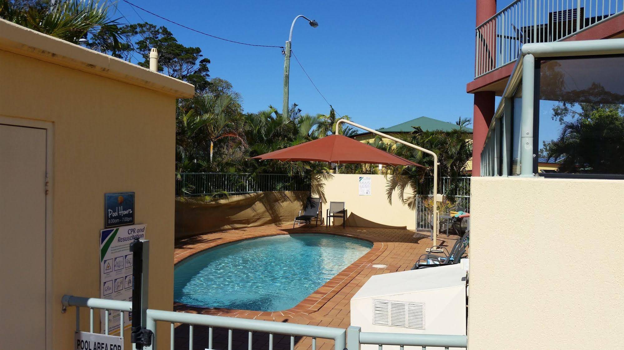 Alexander Beachfront Apartments