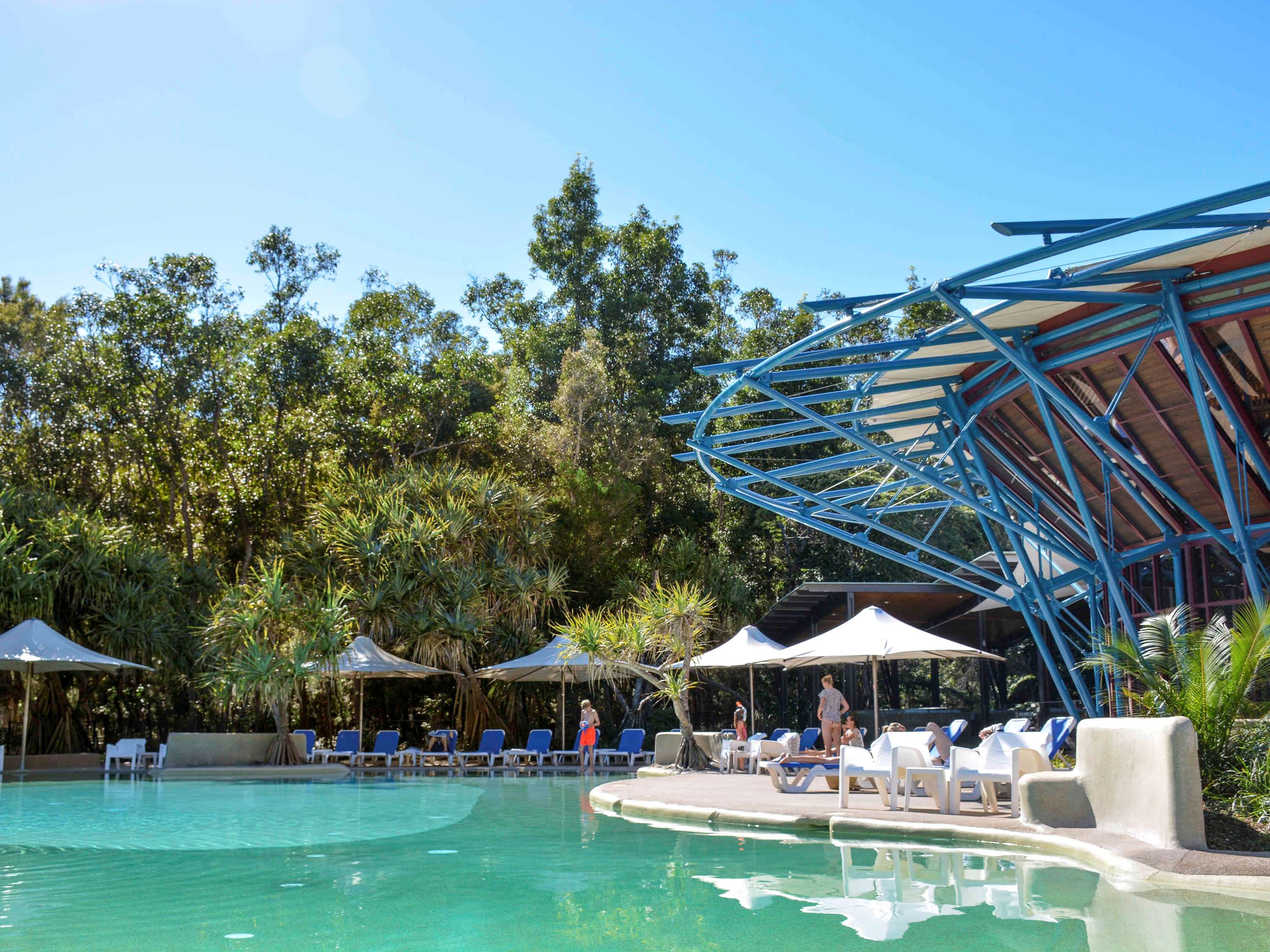 Kingfisher Bay Resort