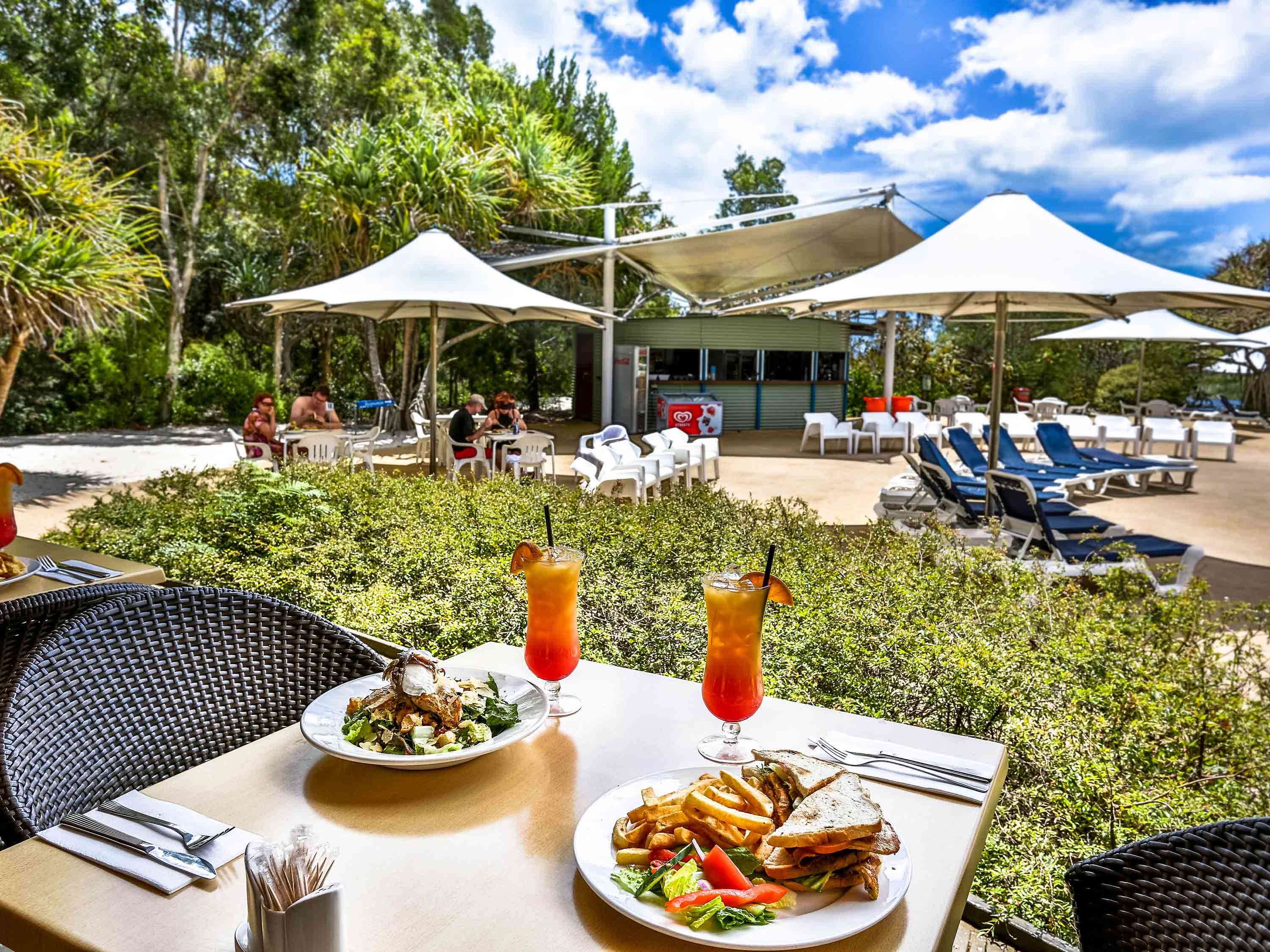Kingfisher Bay Resort
