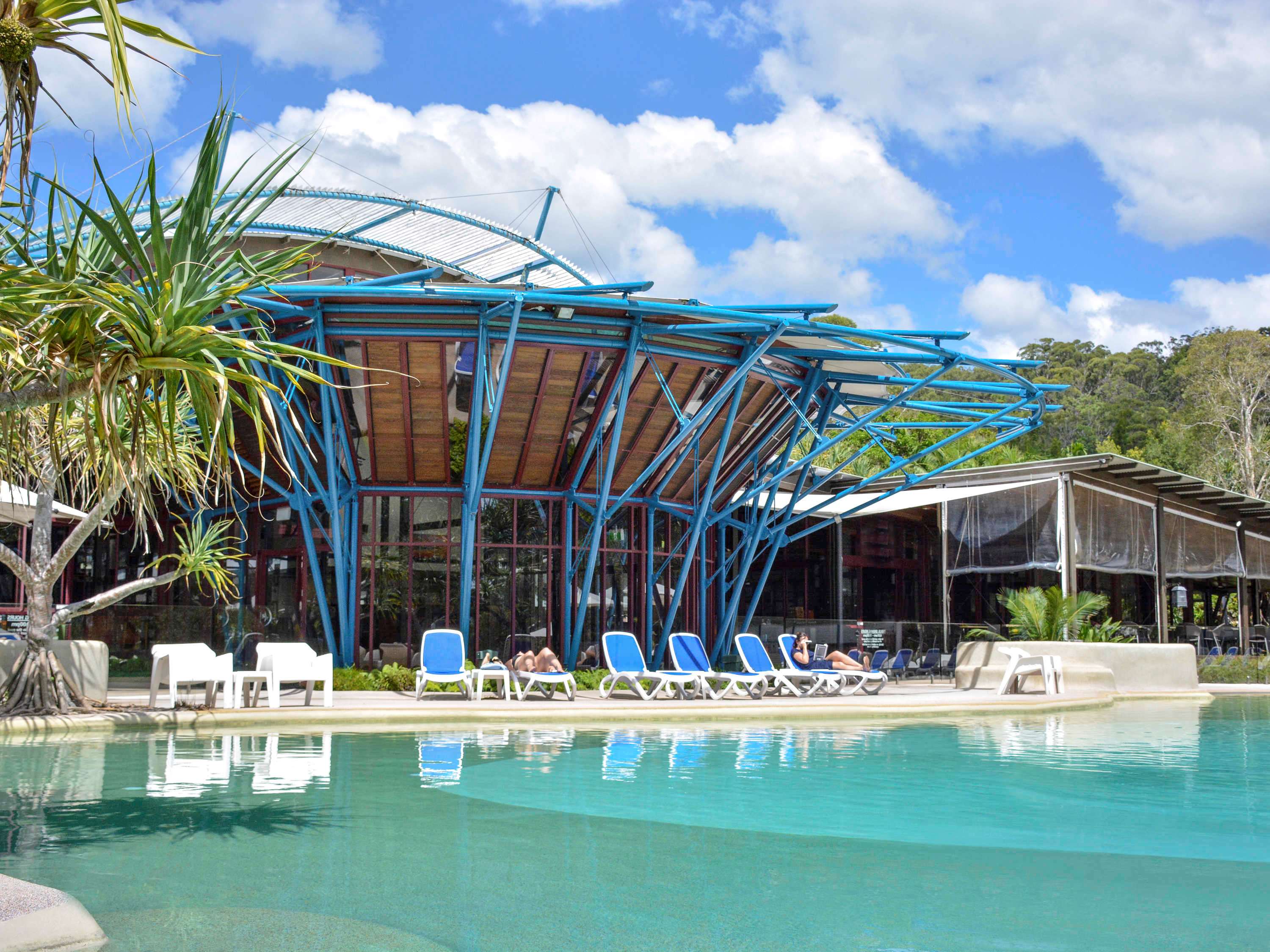 Kingfisher Bay Resort