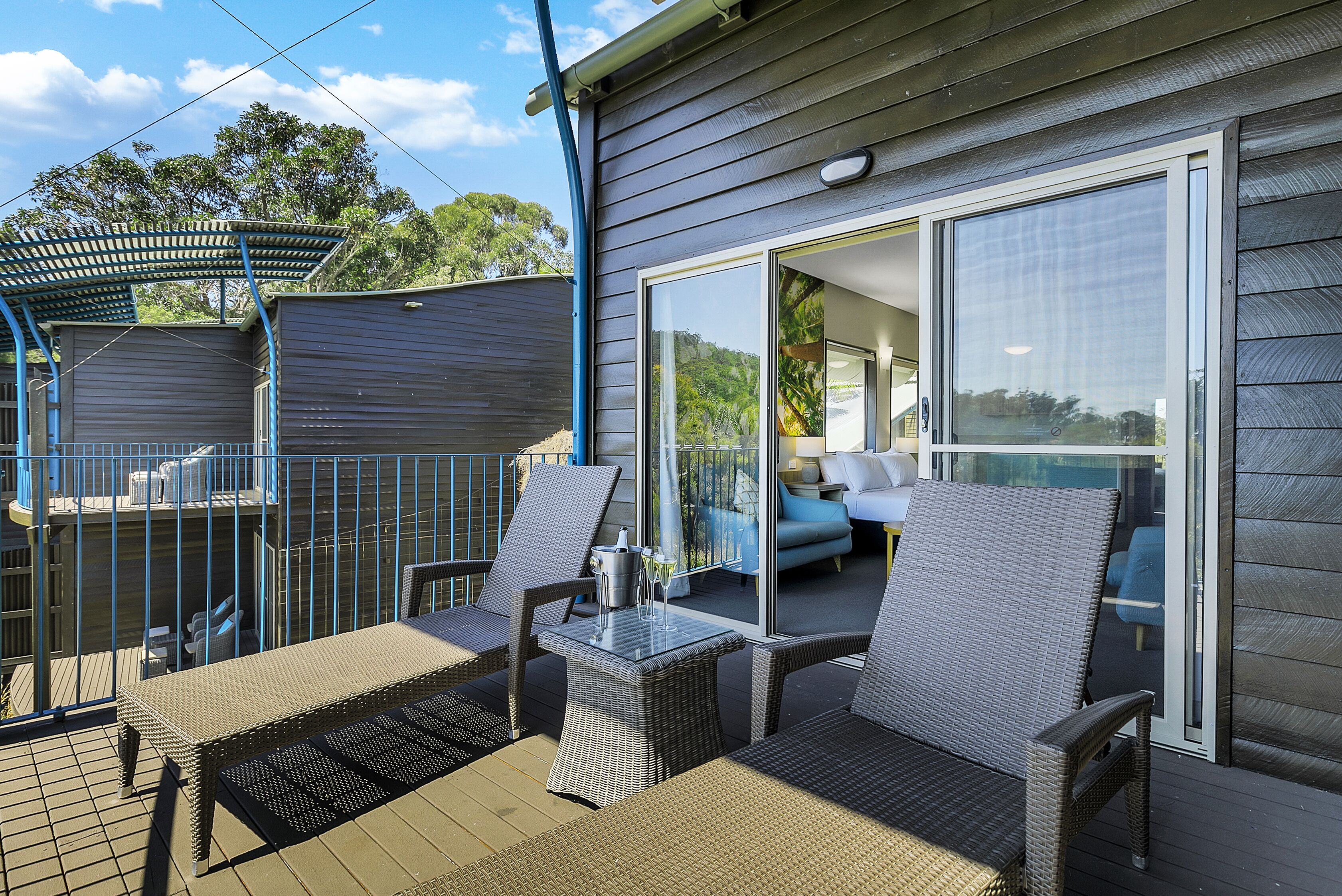 Kingfisher Bay Resort