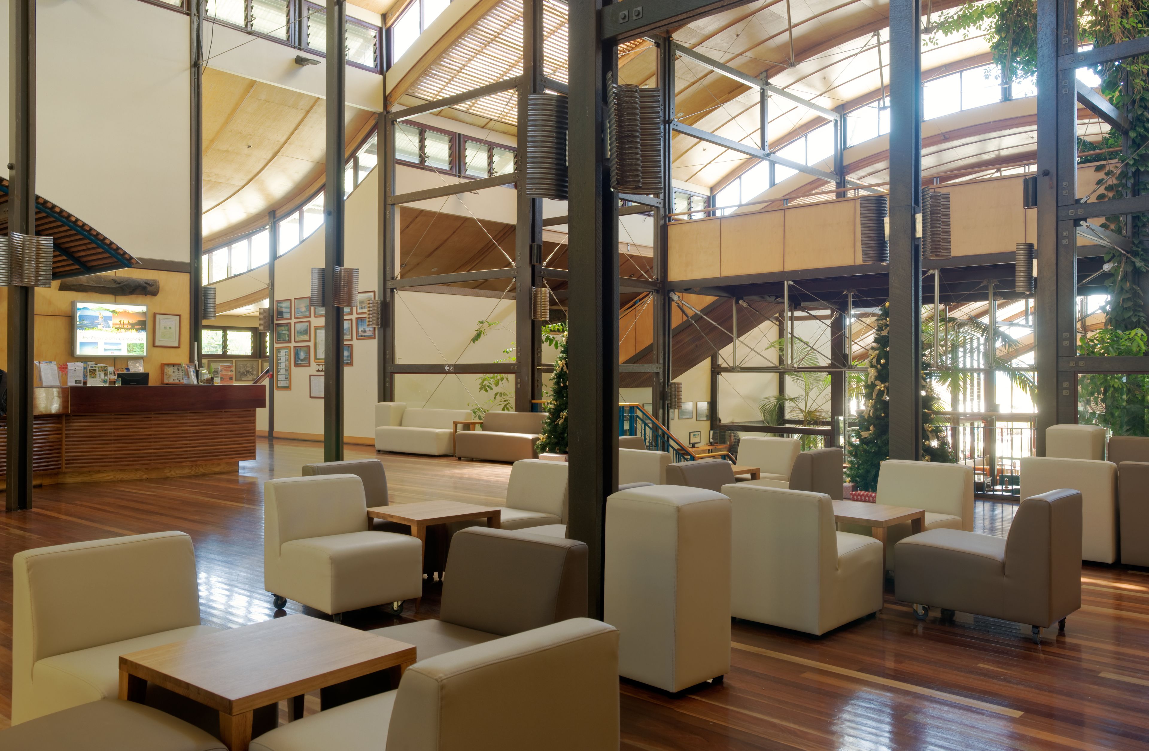 Kingfisher Bay Resort