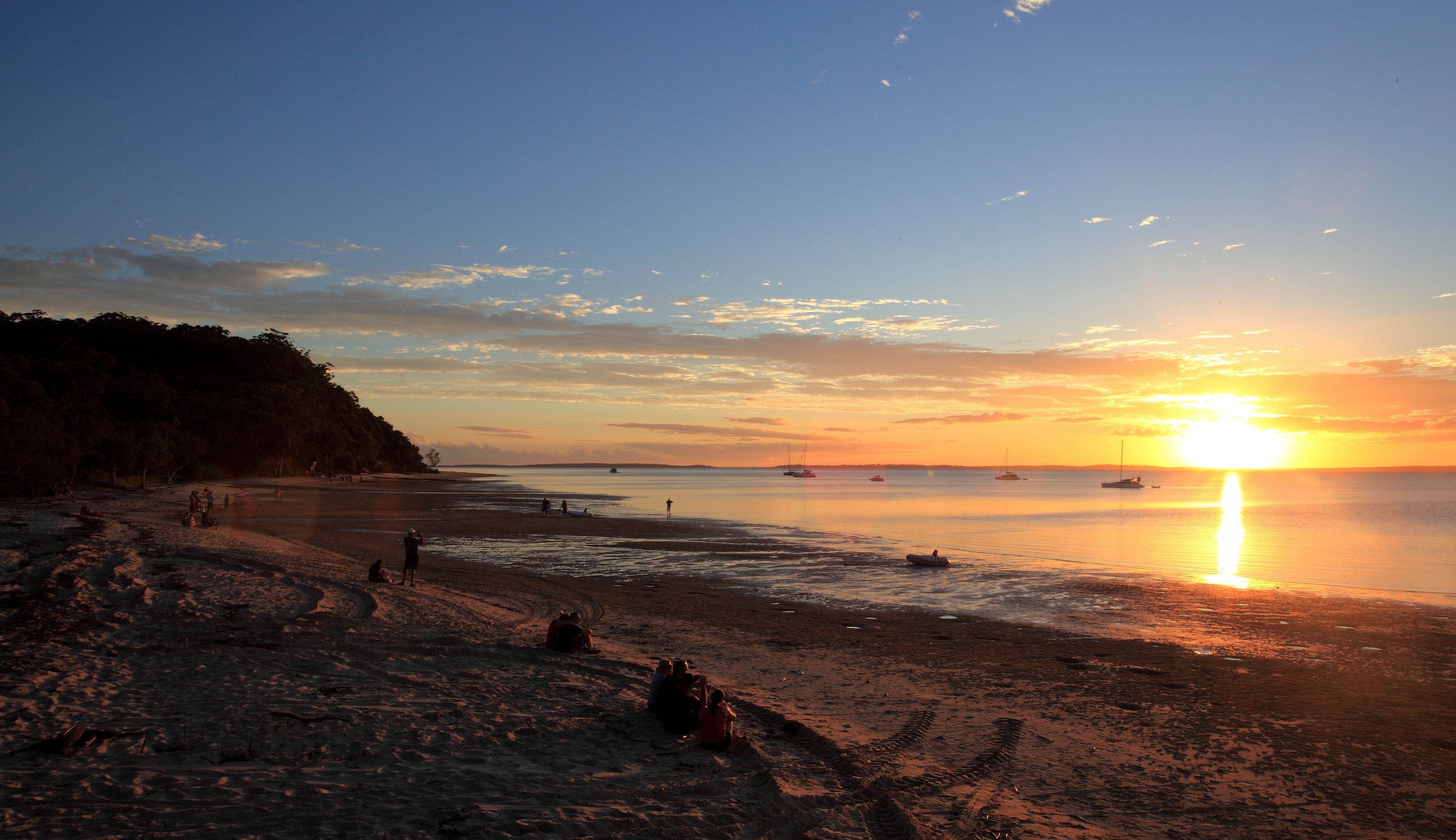 Kingfisher Bay Resort