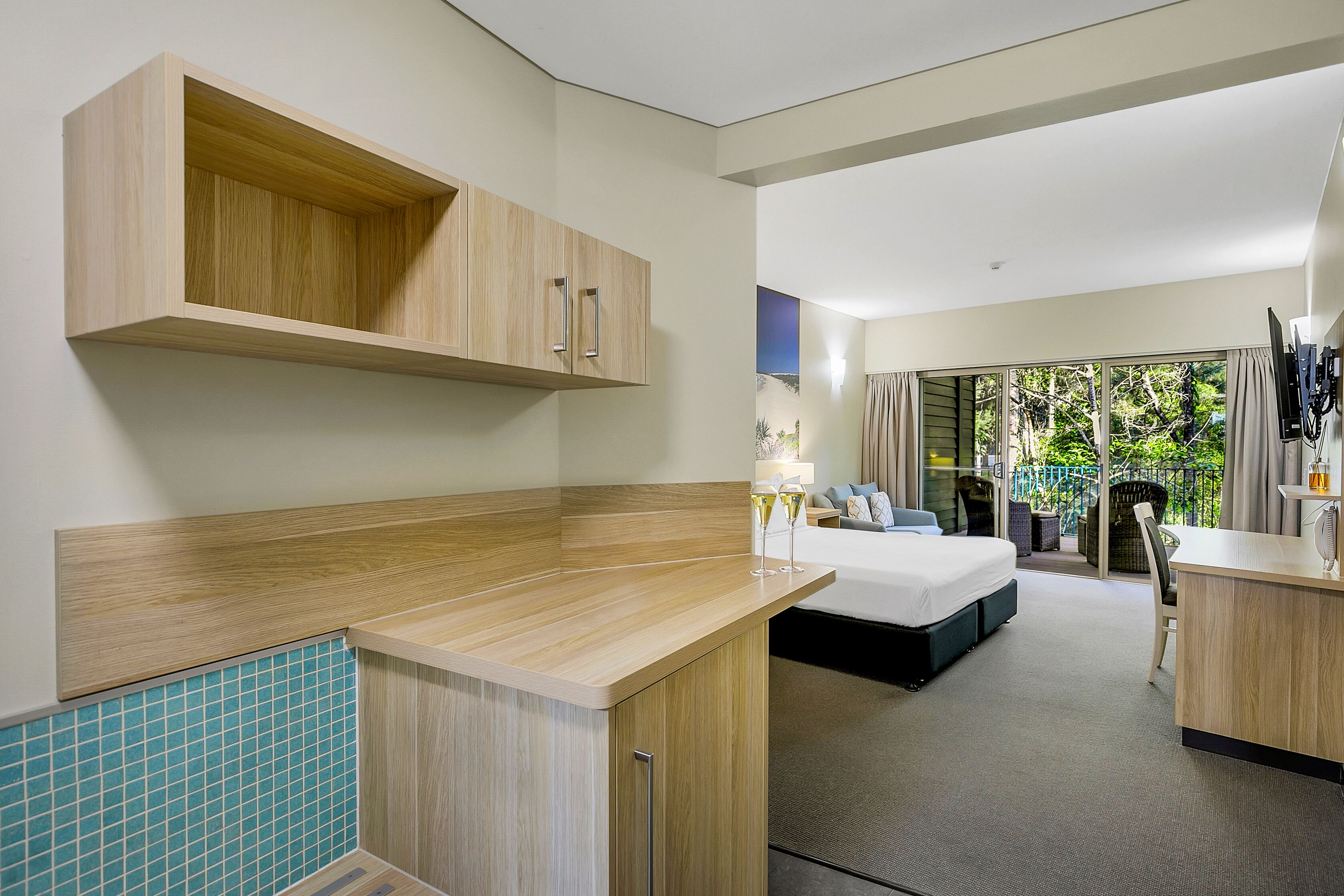 Kingfisher Bay Resort