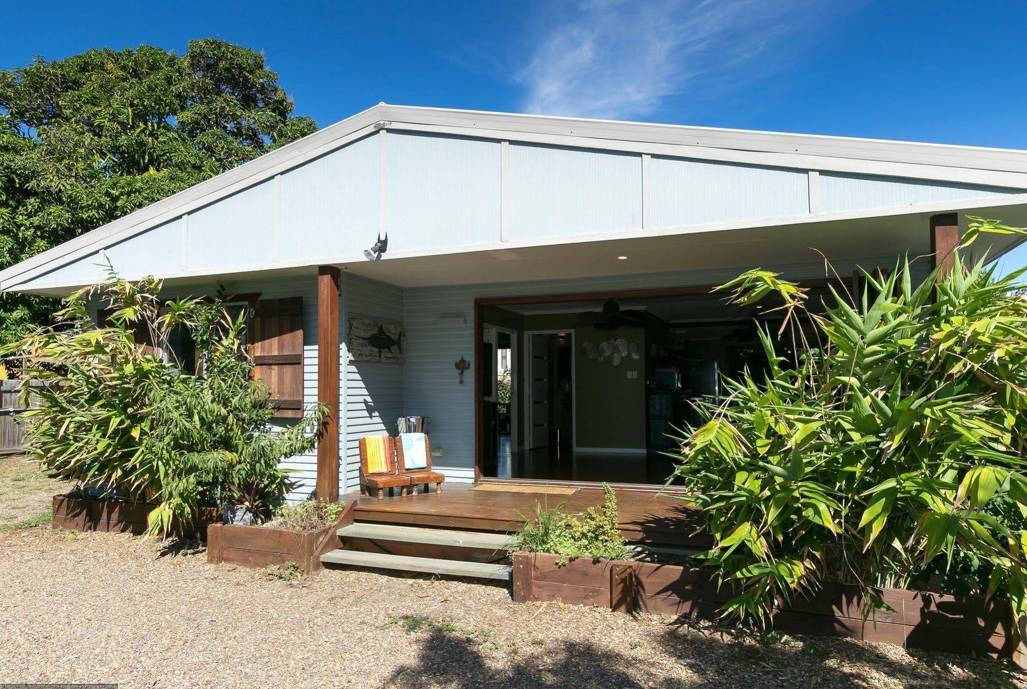 The Beachside Cottages