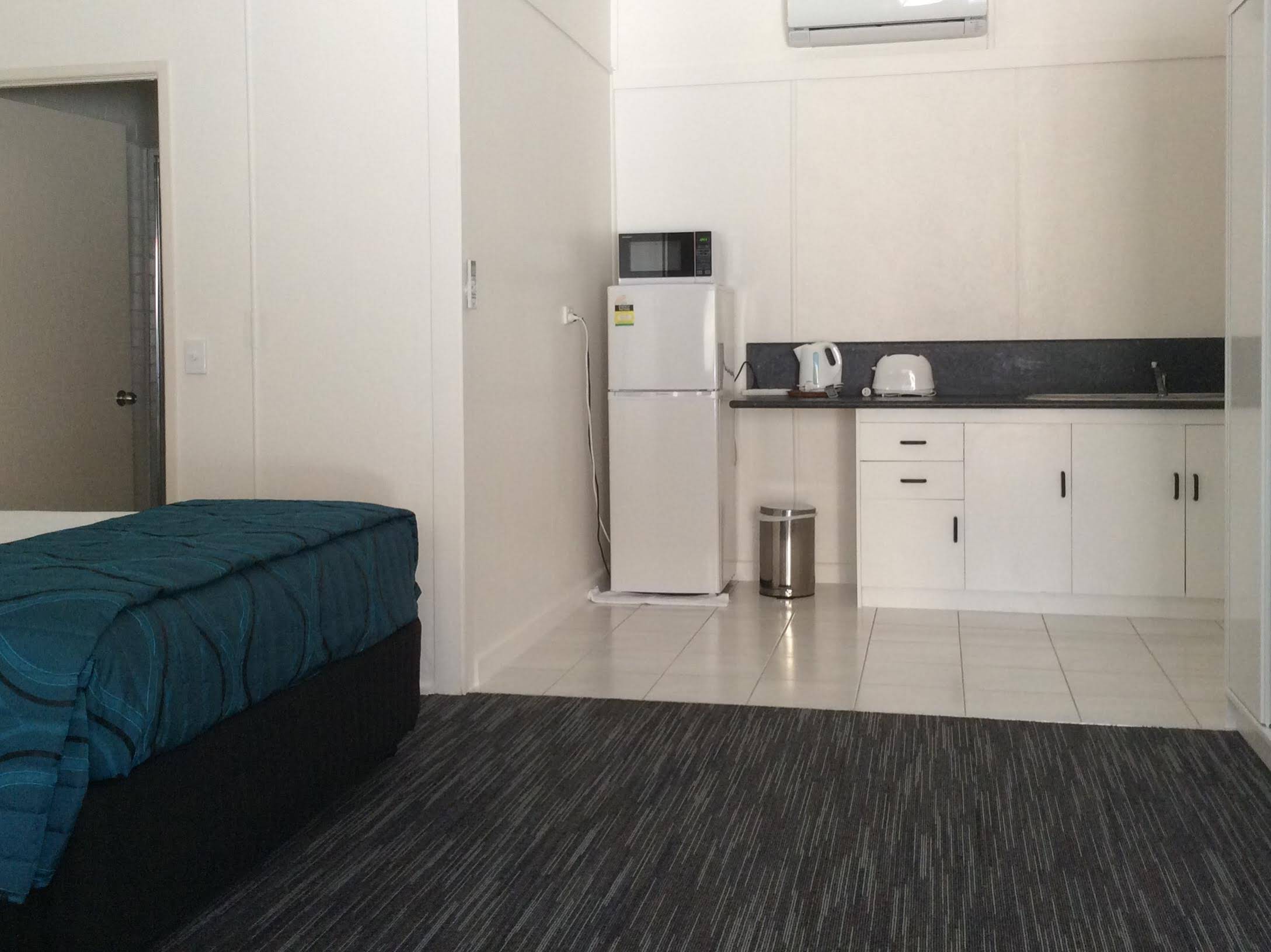 Urangan Motor Inn