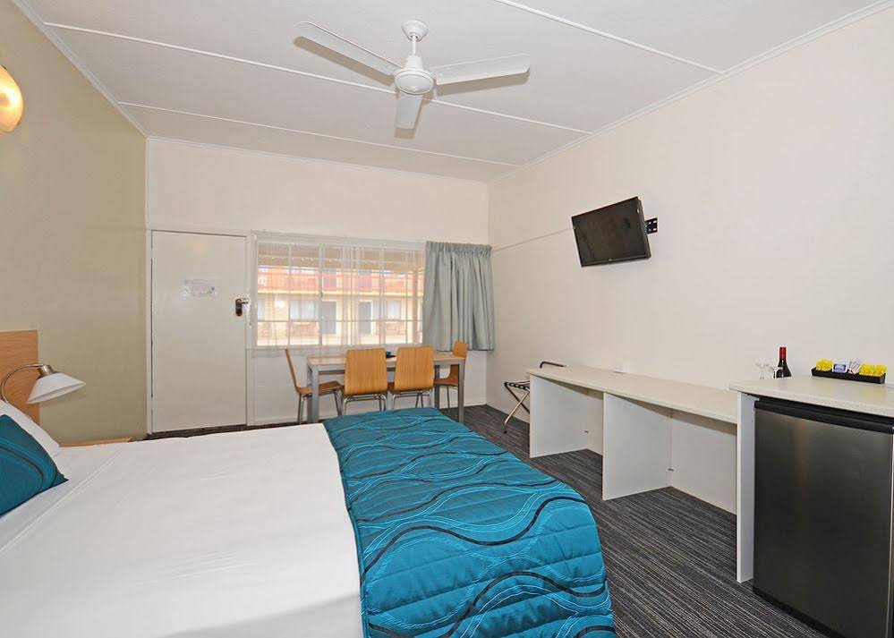 Urangan Motor Inn
