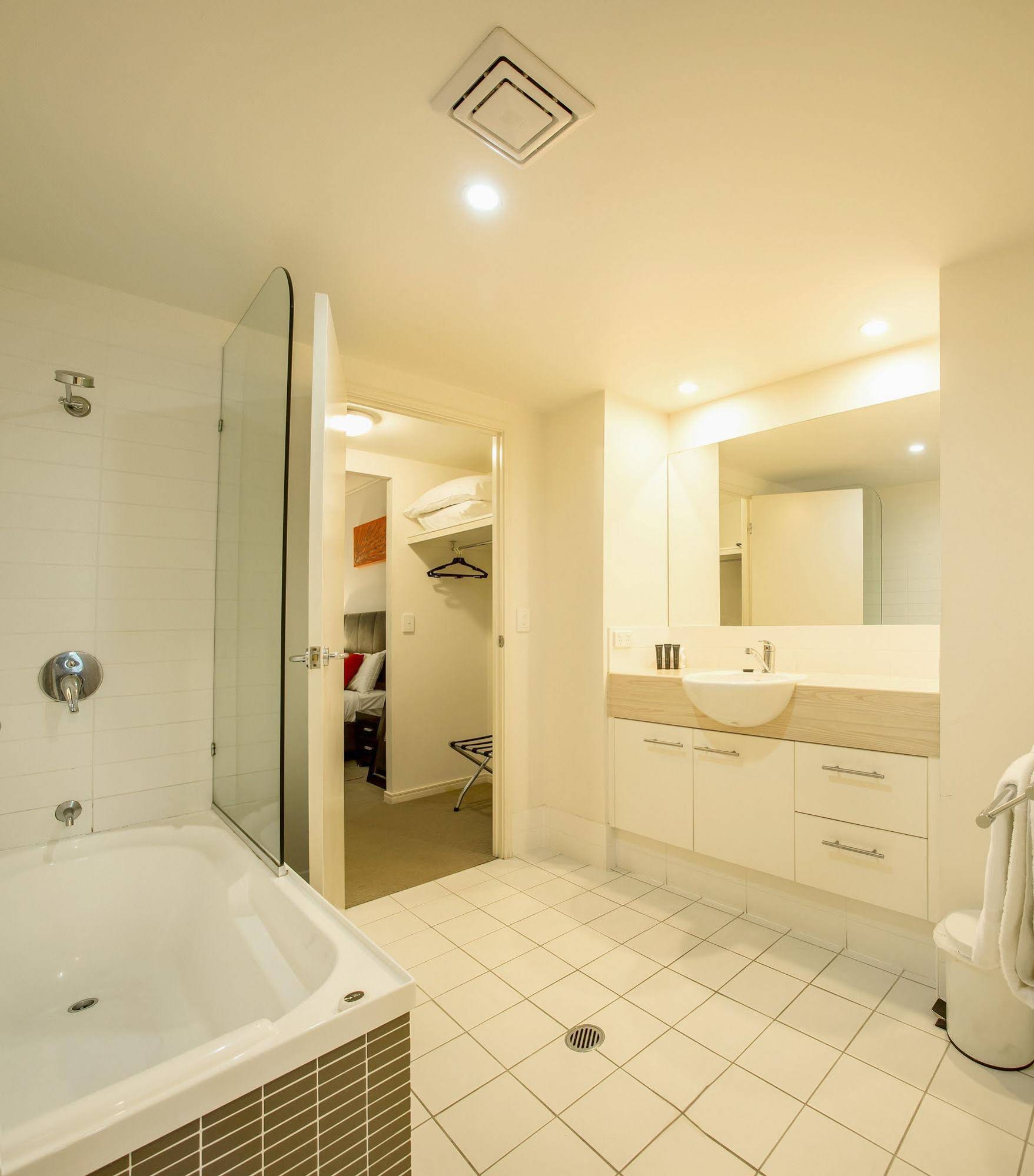 Ramada Encore by Wyndham Whale Cove