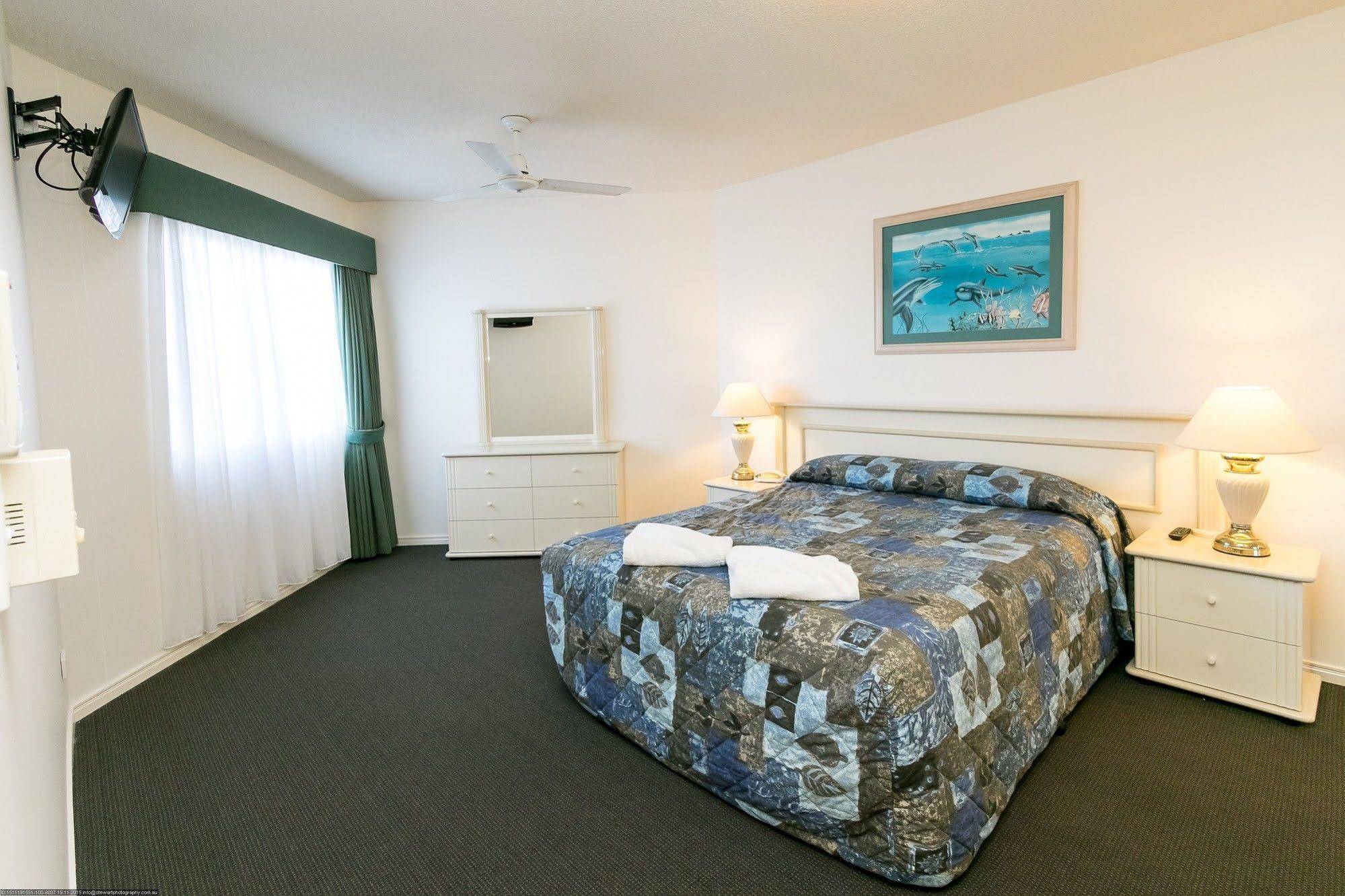 White Crest Luxury Apartments