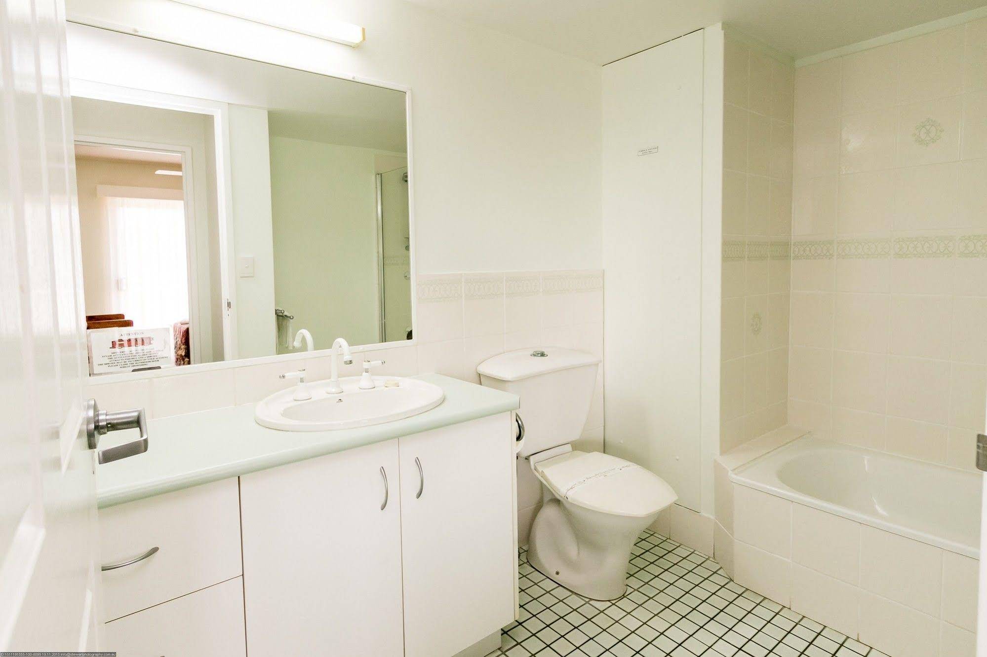 White Crest Luxury Apartments