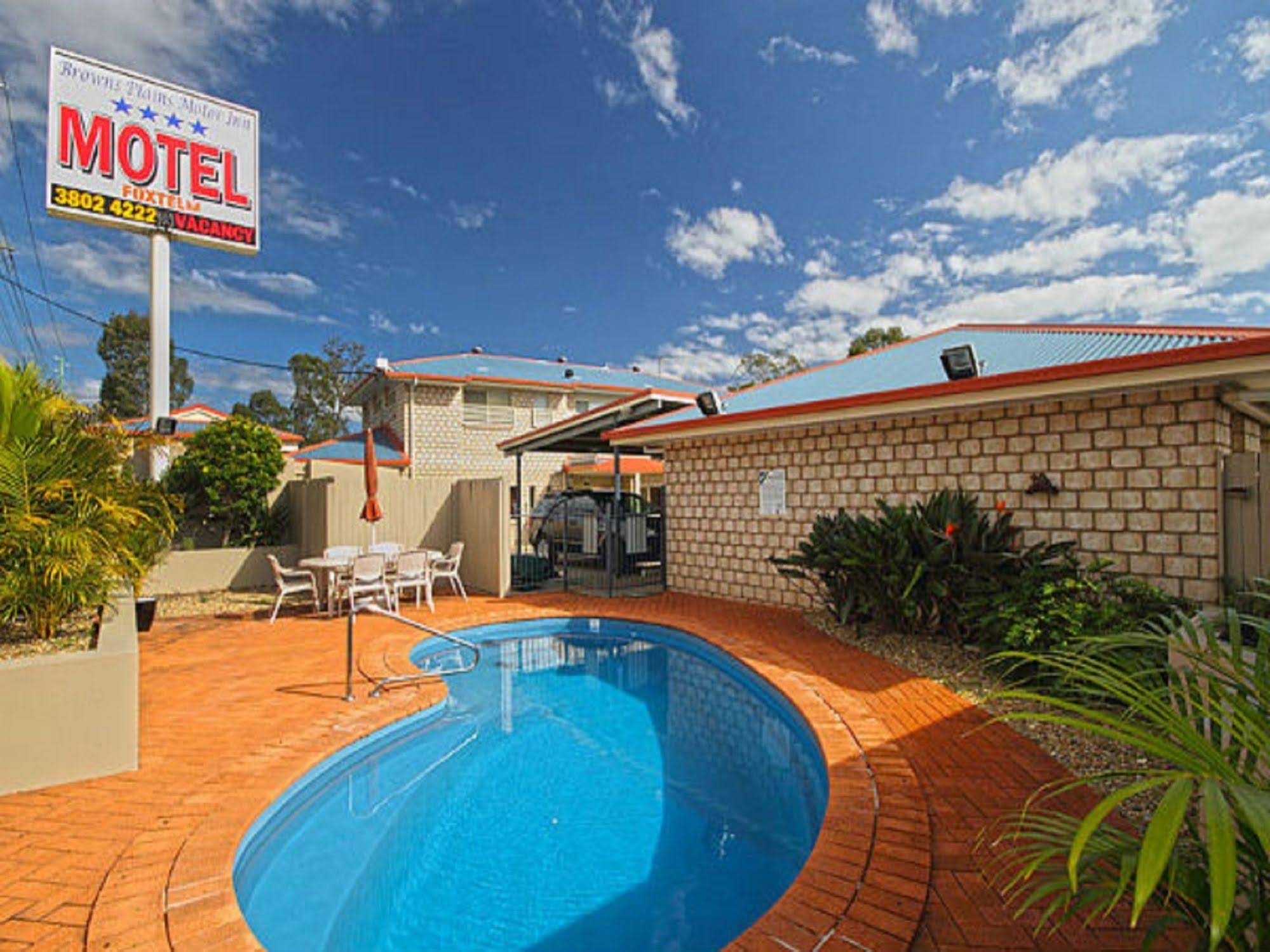 Browns Plains Motor Inn