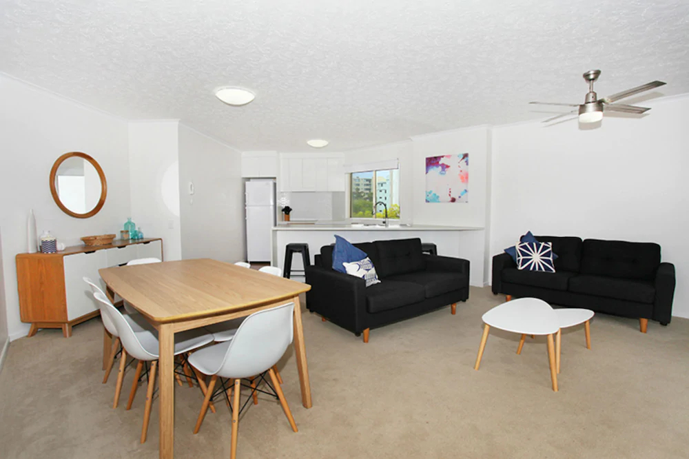 Kings Way Apartments