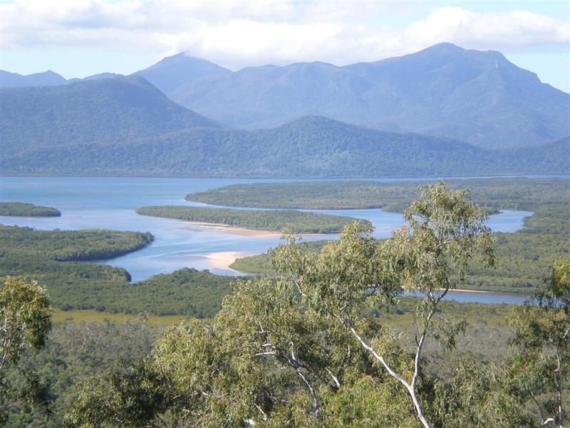 Hinchinbrook Resorts