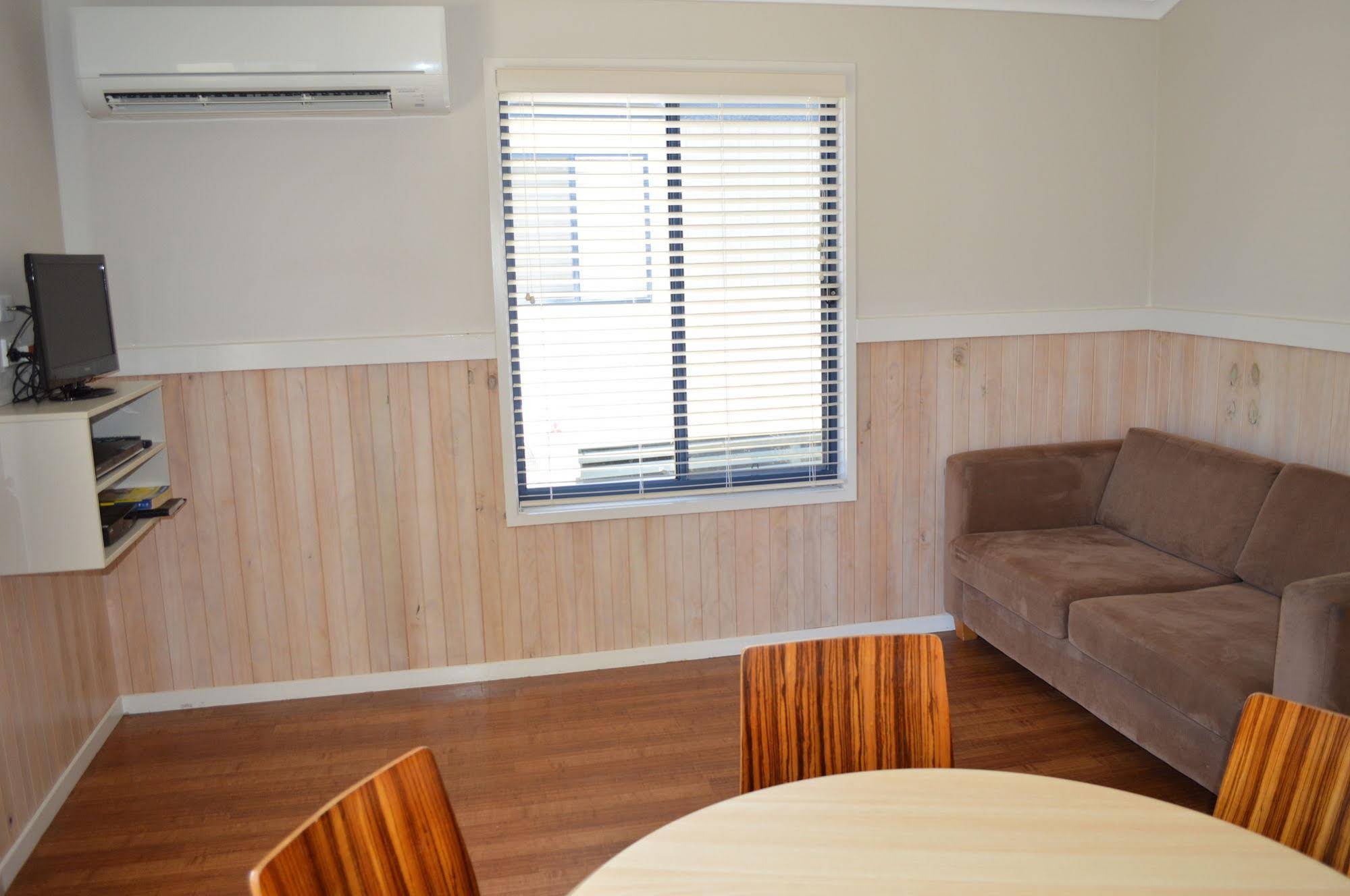 Mackay Blacks Beach Holiday Park