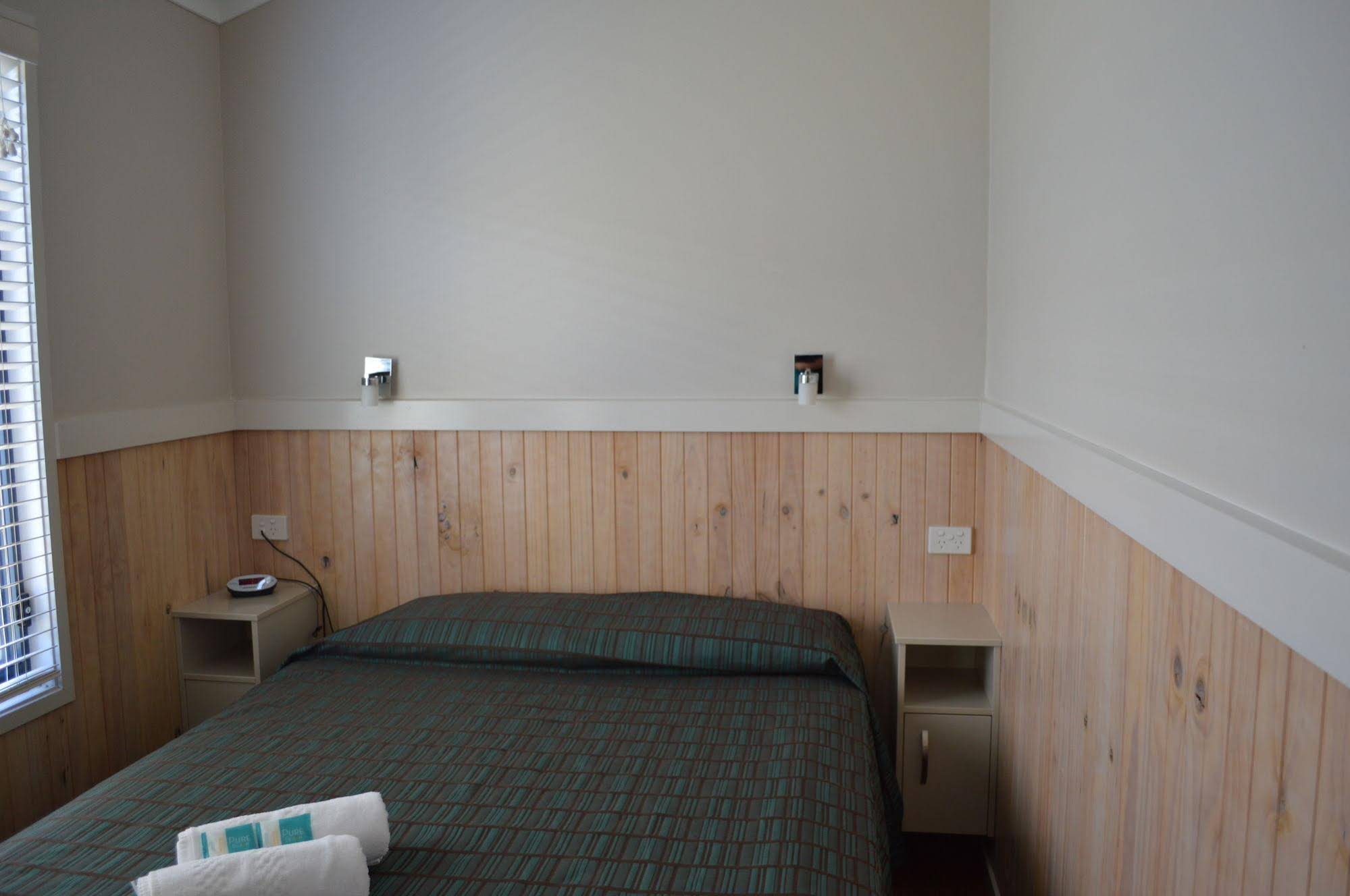 Mackay Blacks Beach Holiday Park