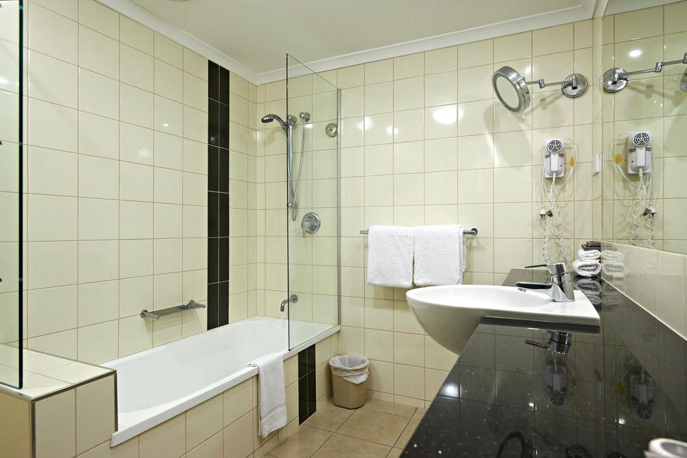 Rydges Mackay Suites