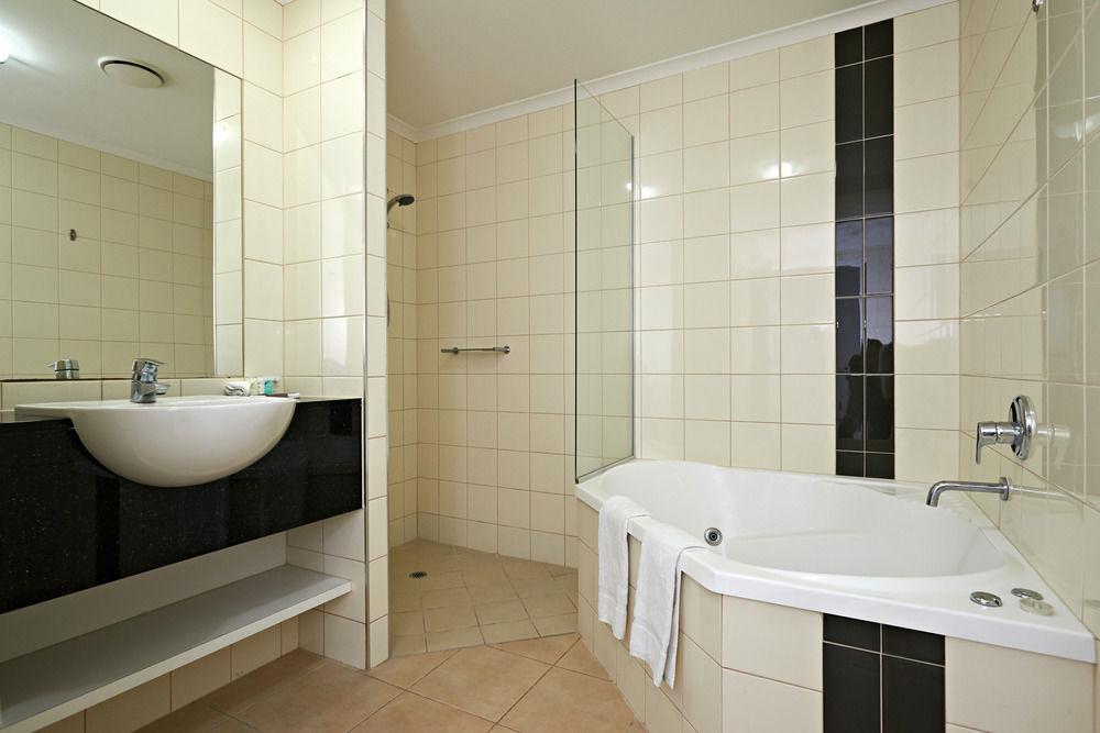 Rydges Mackay Suites