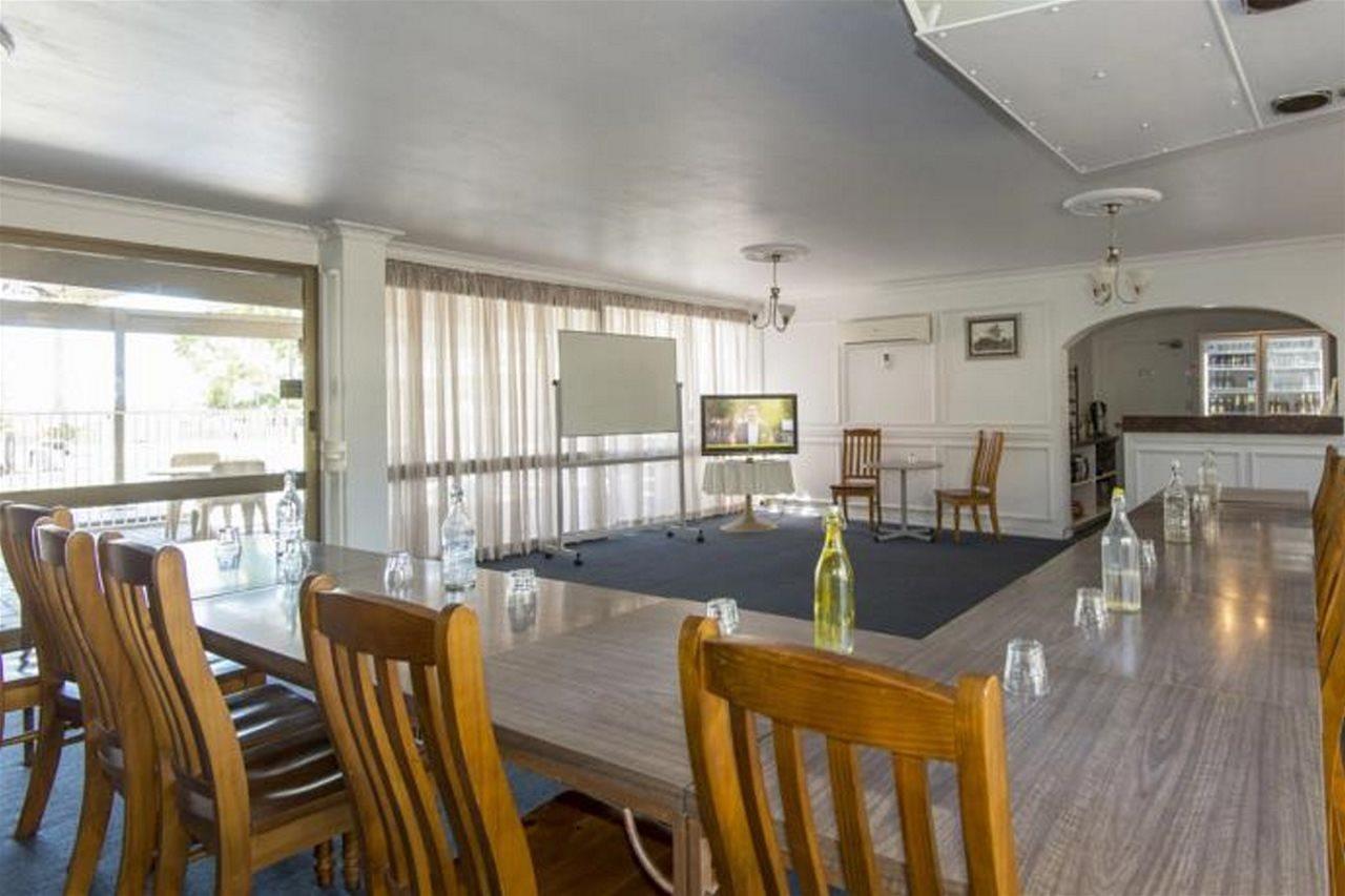 Mid City Motor Inn, Mackay