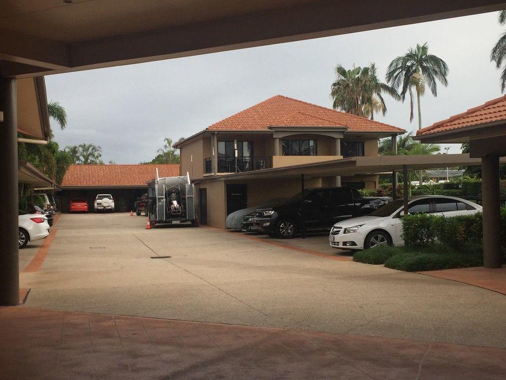 Reef Resort Motel