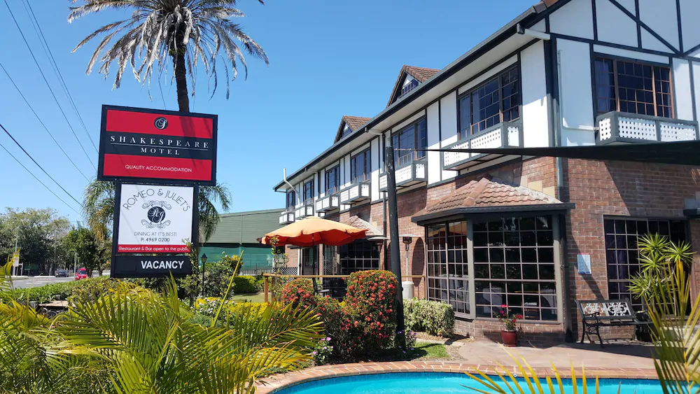 Shakespeare Motel