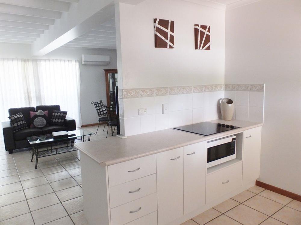 The Shores Holiday Apartments