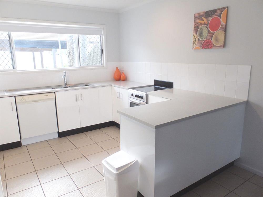 The Shores Holiday Apartments