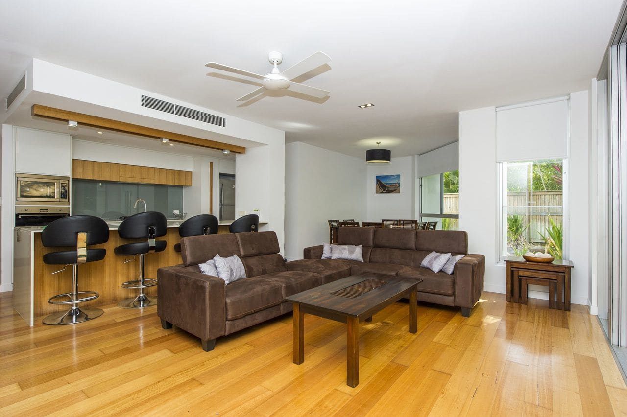 Maggies Beachfront Apartments