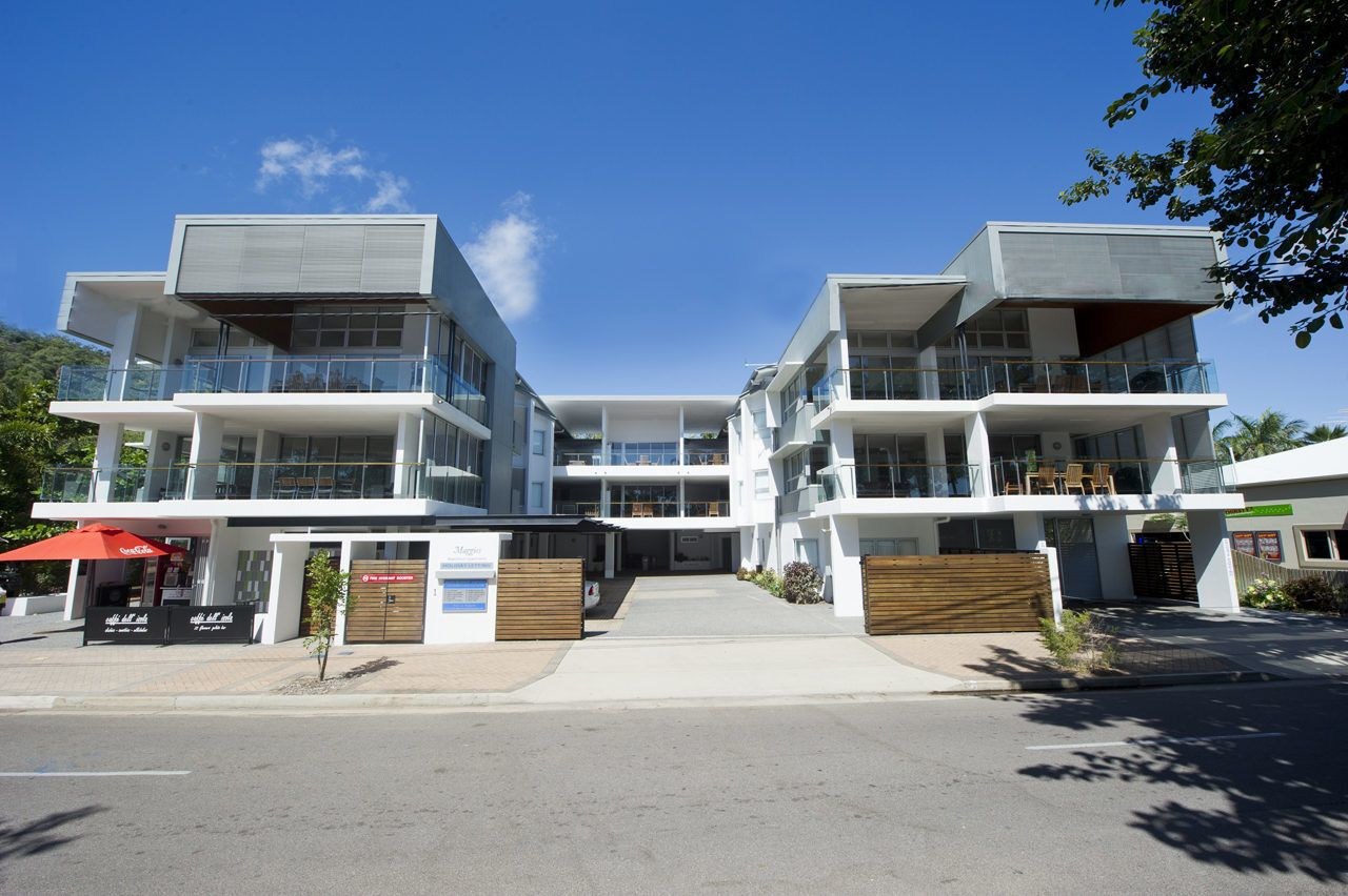 Maggies Beachfront Apartments