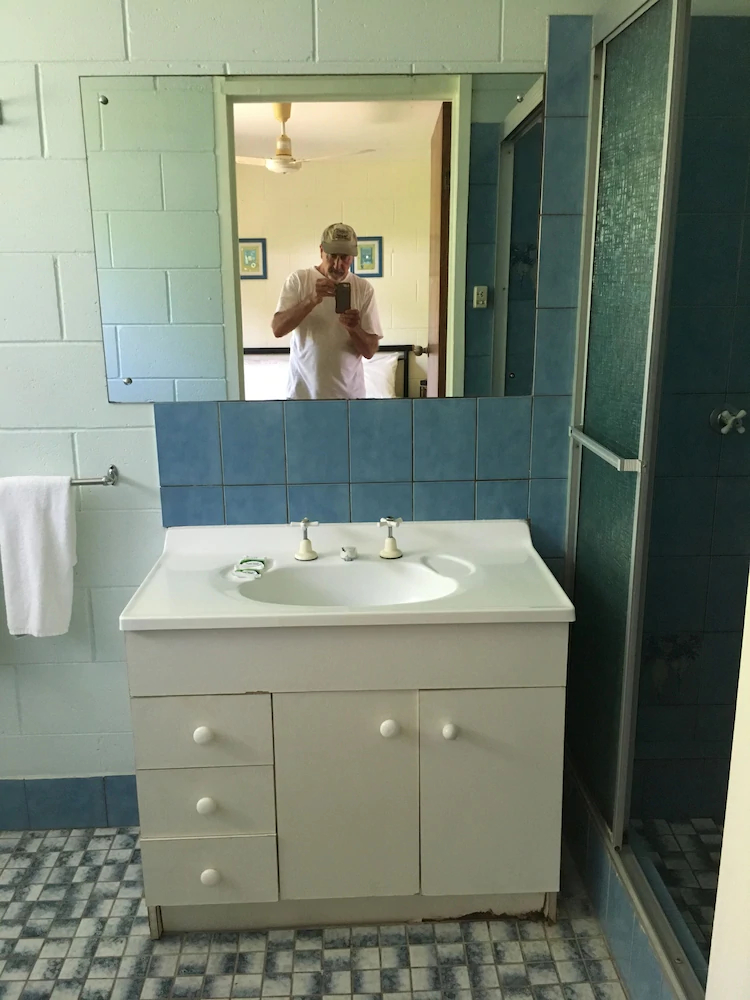 Magnetic Retreat Holiday Units