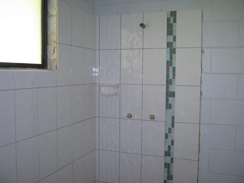 Magnetic Retreat Holiday Units