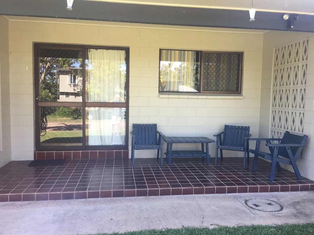 Magnetic Retreat Holiday Units