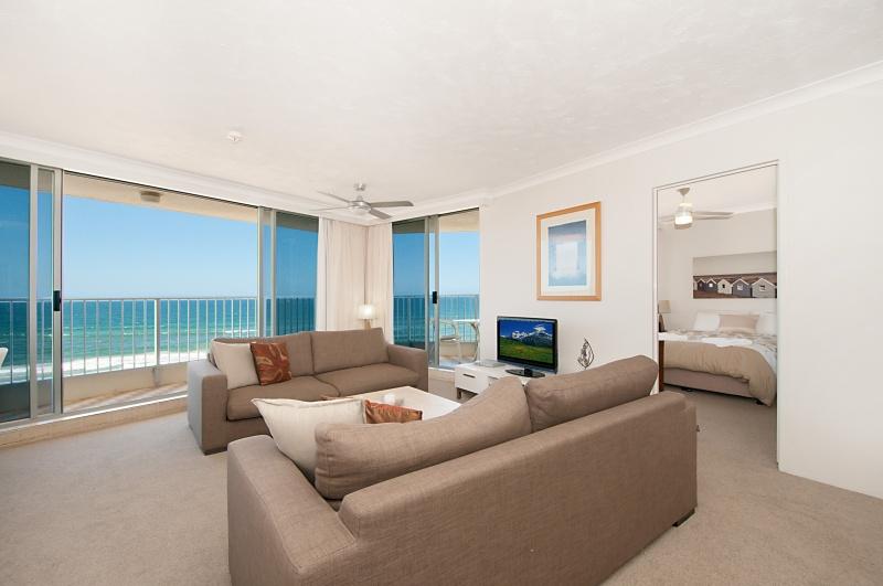 Beachside Tower Apartments