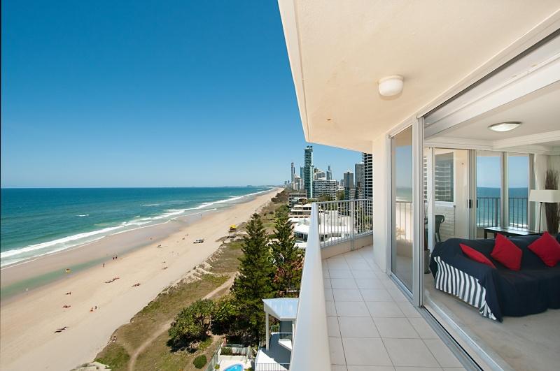 Beachside Tower Apartments