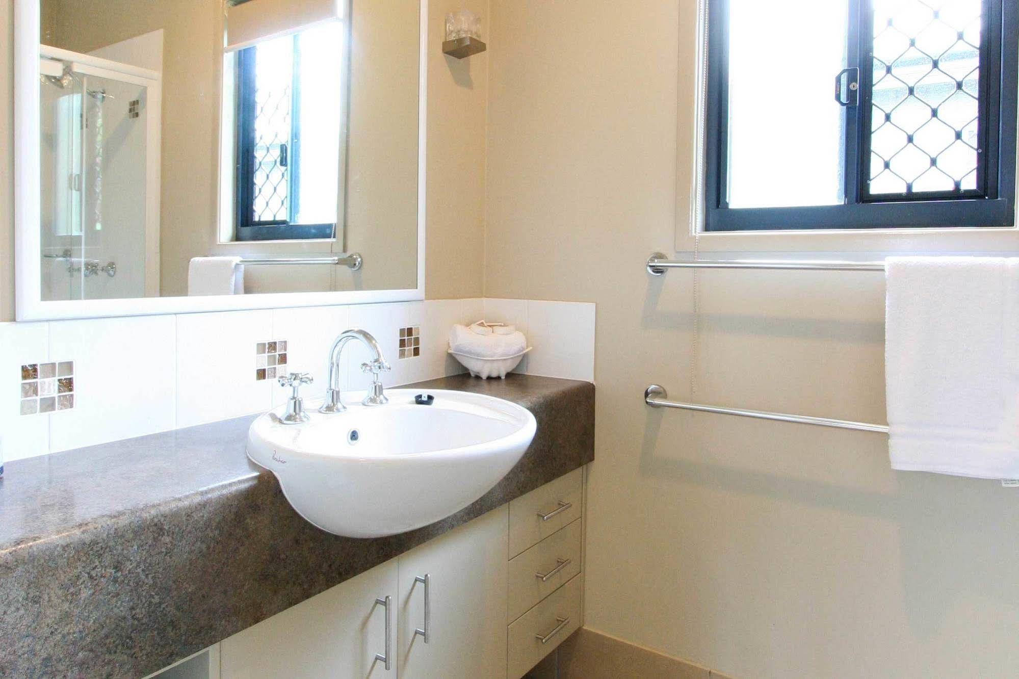 Main Beach Tourist Park