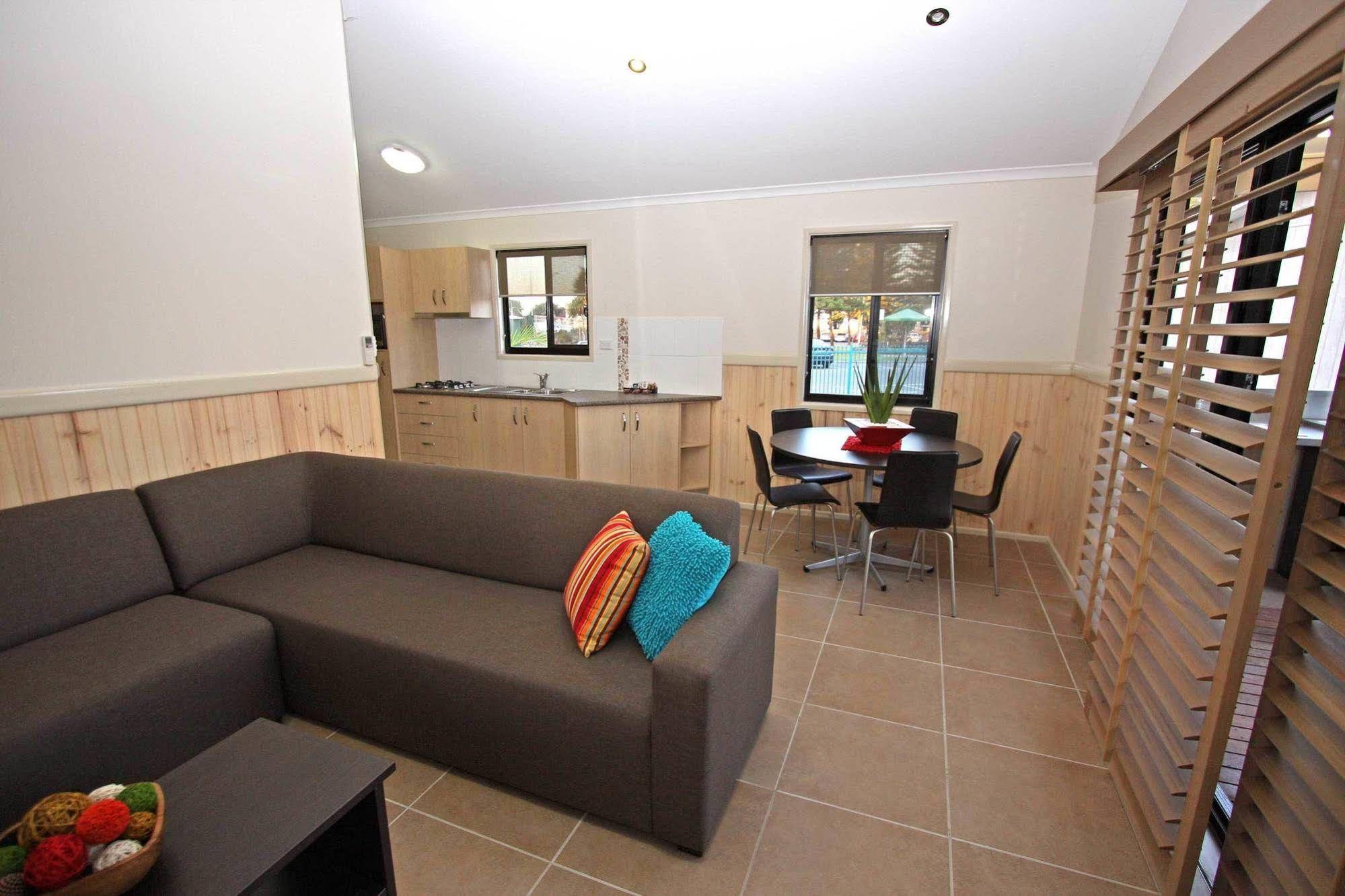 Main Beach Tourist Park