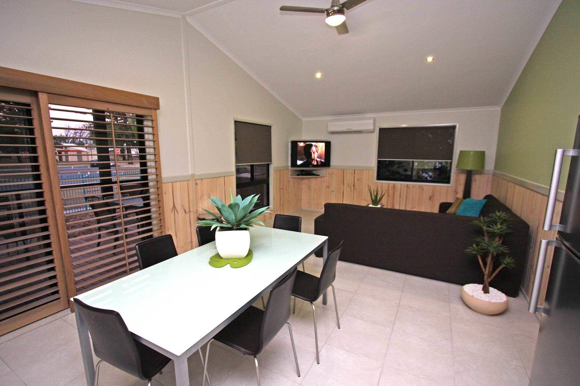 Main Beach Tourist Park