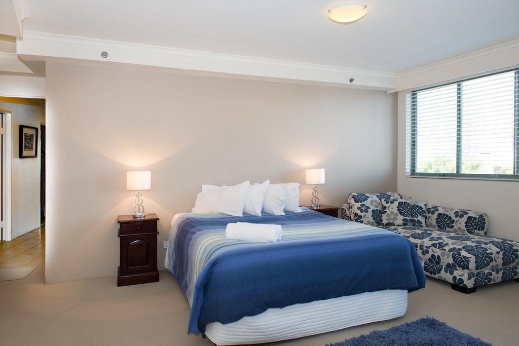 The Meriton on Main Beach