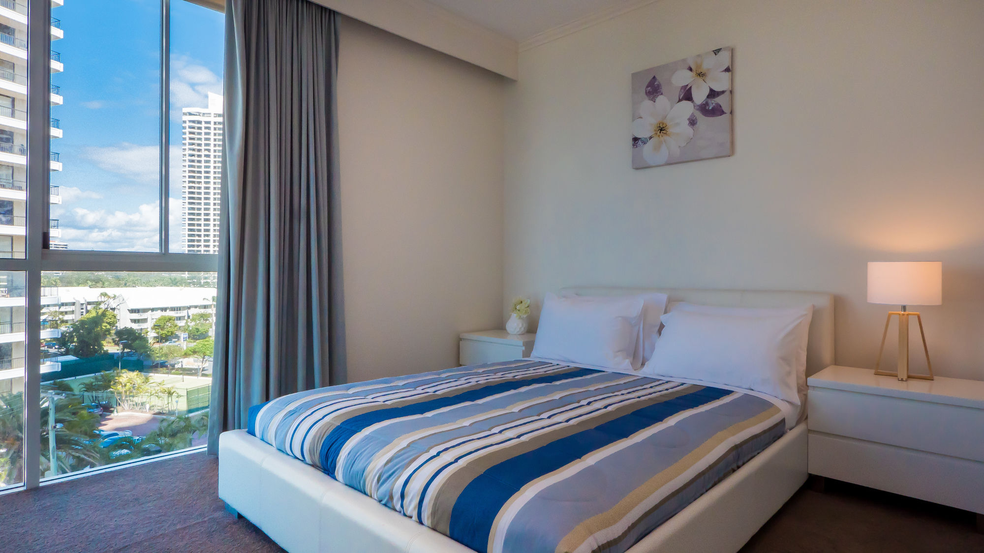 Pacific Views Resort